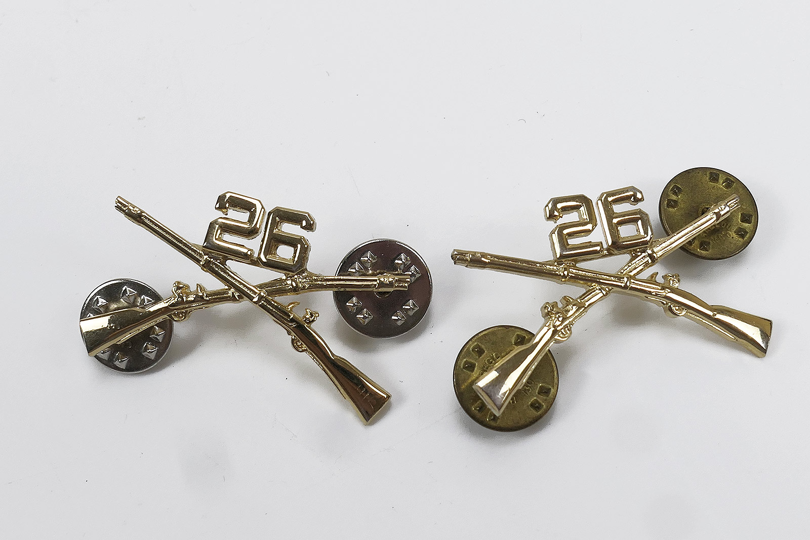 USA pair of officers collar badge 26th Infantry Regiment 1st Inf. Division France