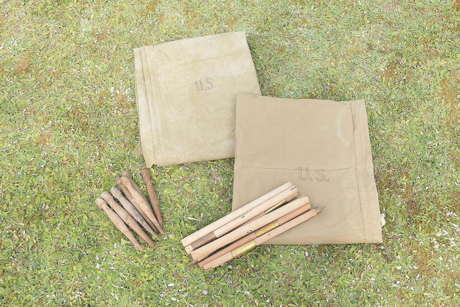 #5 US tent 2x canvas shelter tent canvas tent half 1942 + 2x poles 7x wooden stakes - two-man tent