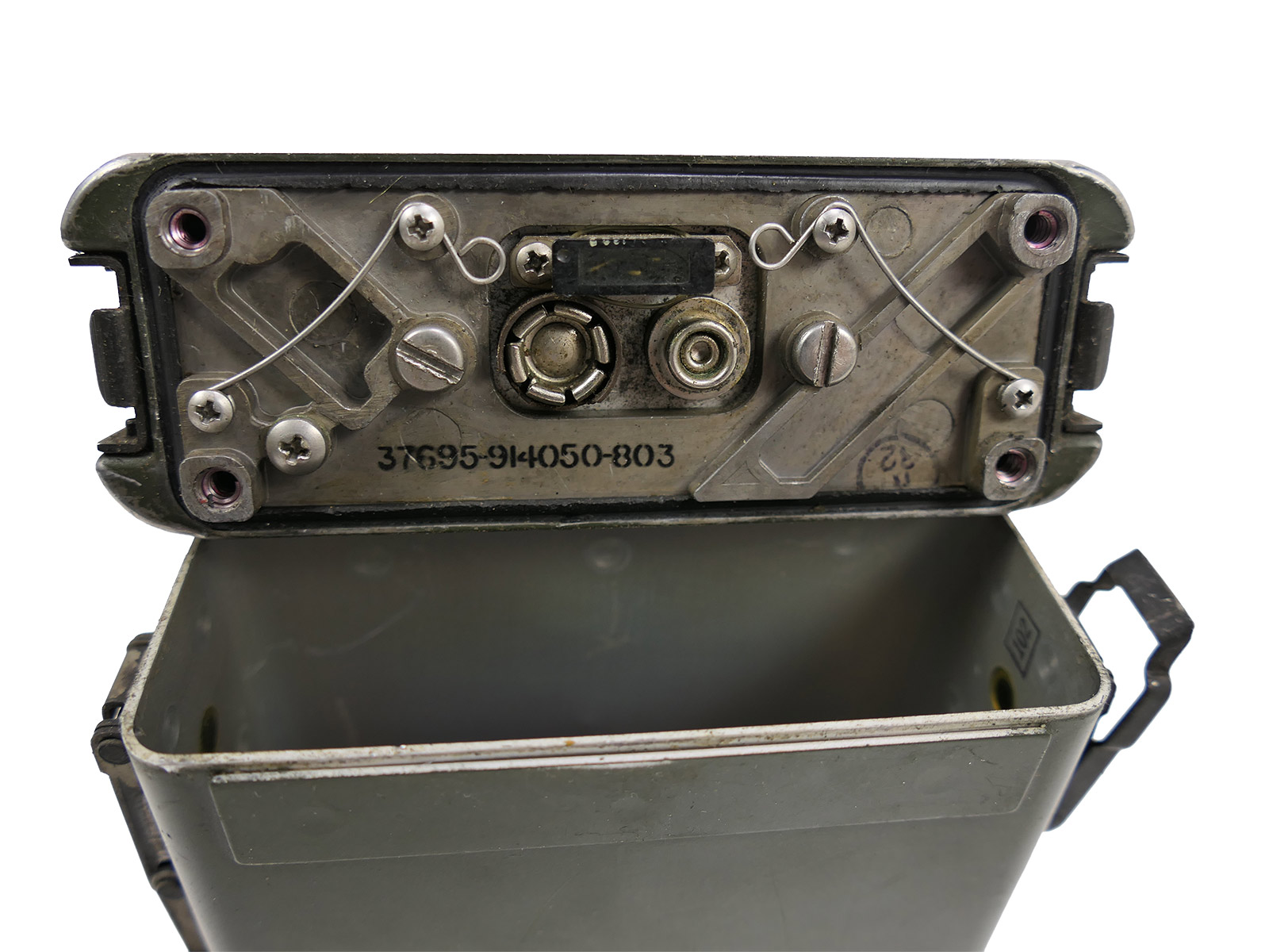 US Marines WW2 Vietnam PRC-68 Squad Radio Receiver with antenna base adapter