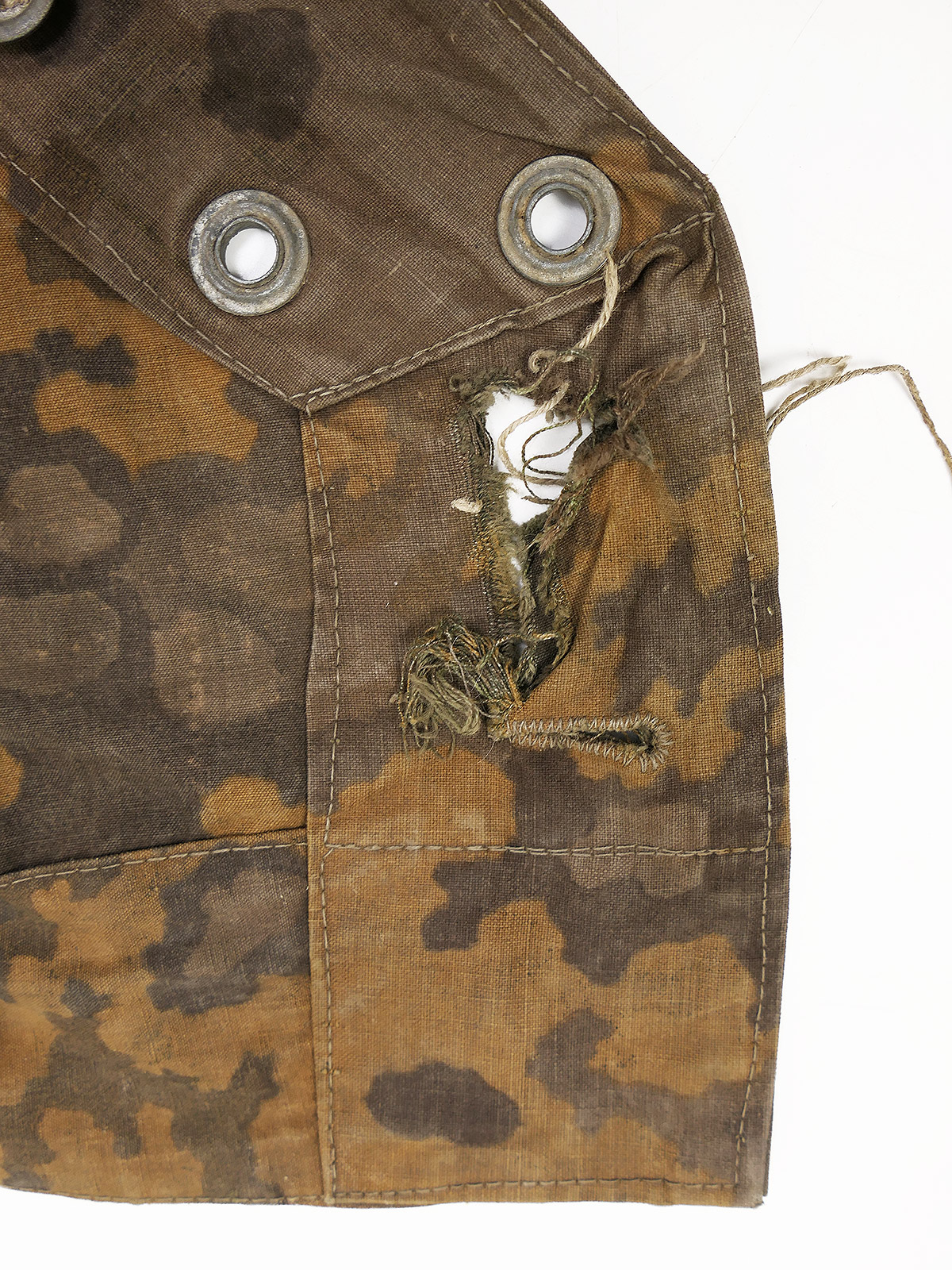 #B/ Waffen SS Original Tarpaulin – Oak Leaf Camouflage Tarpaulin – Battle-Worn
