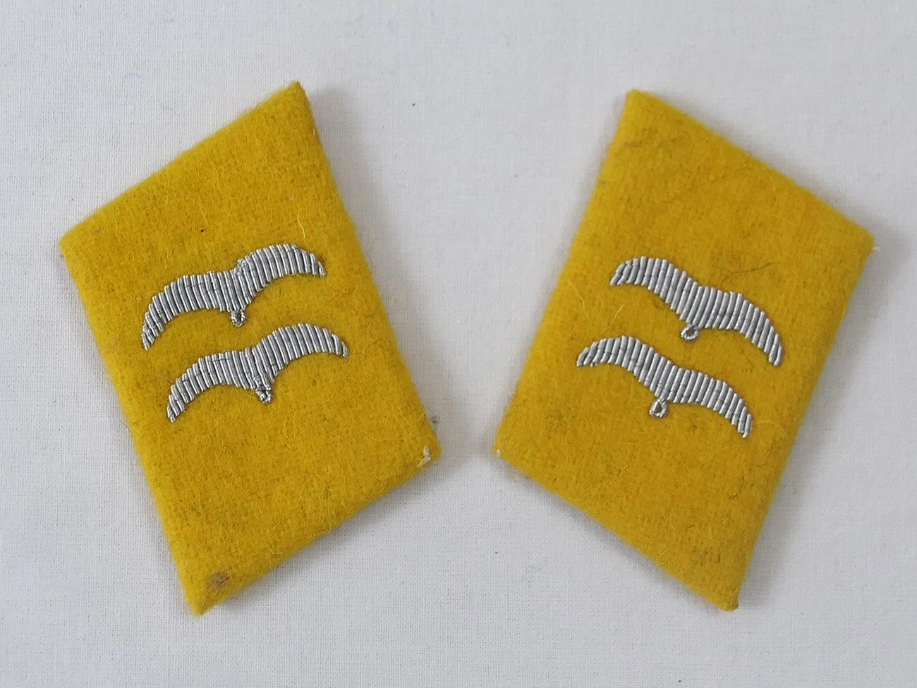 WW2 collar mirror Luftwaffe corporal with metal overlays wings