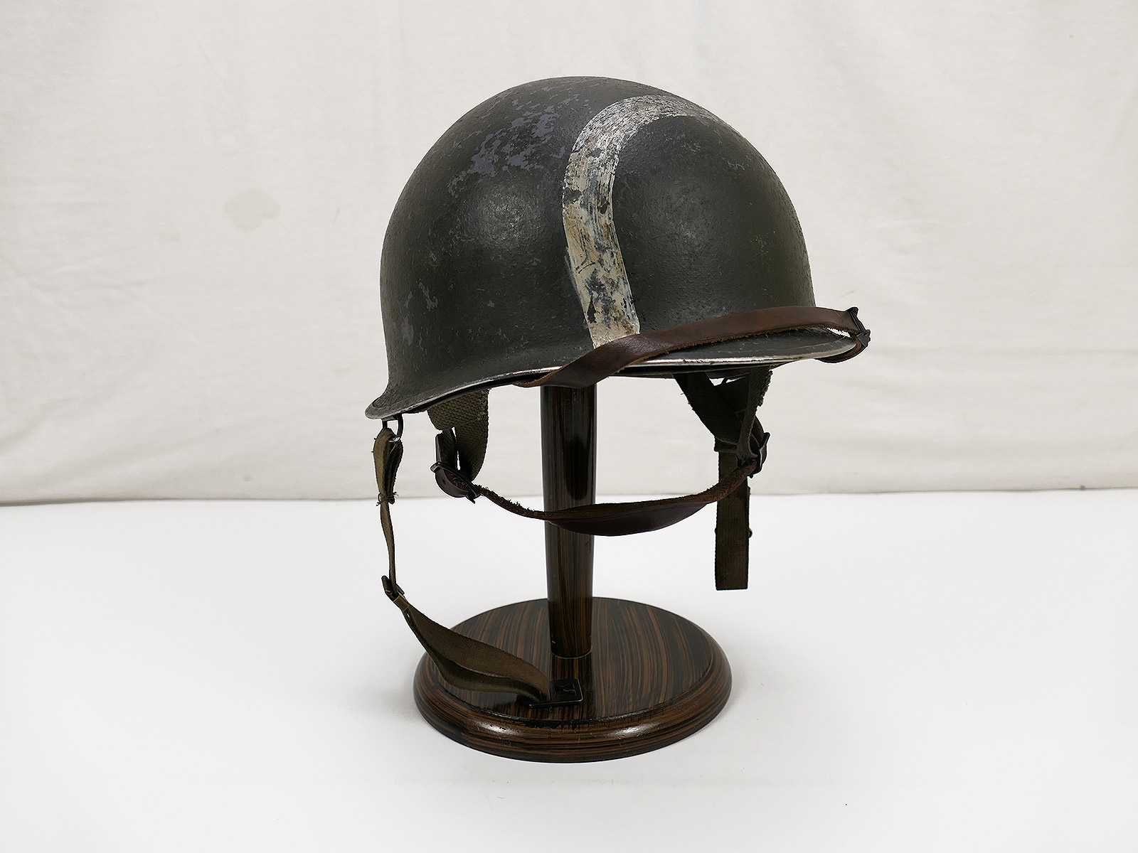 #E/ Film prop US Type WW2 Paratrooper Engineer Special Unit Stahlhelm Pioniere