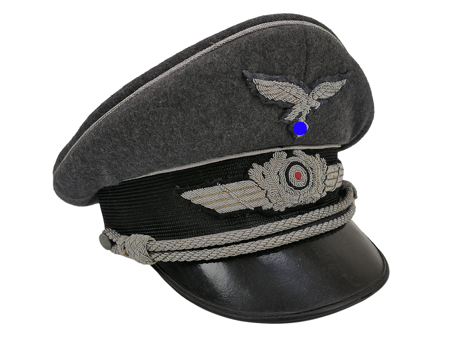 Original LUFTWAFFEN officer’s peaked cap with hand-embroidered details – COLLECTION
