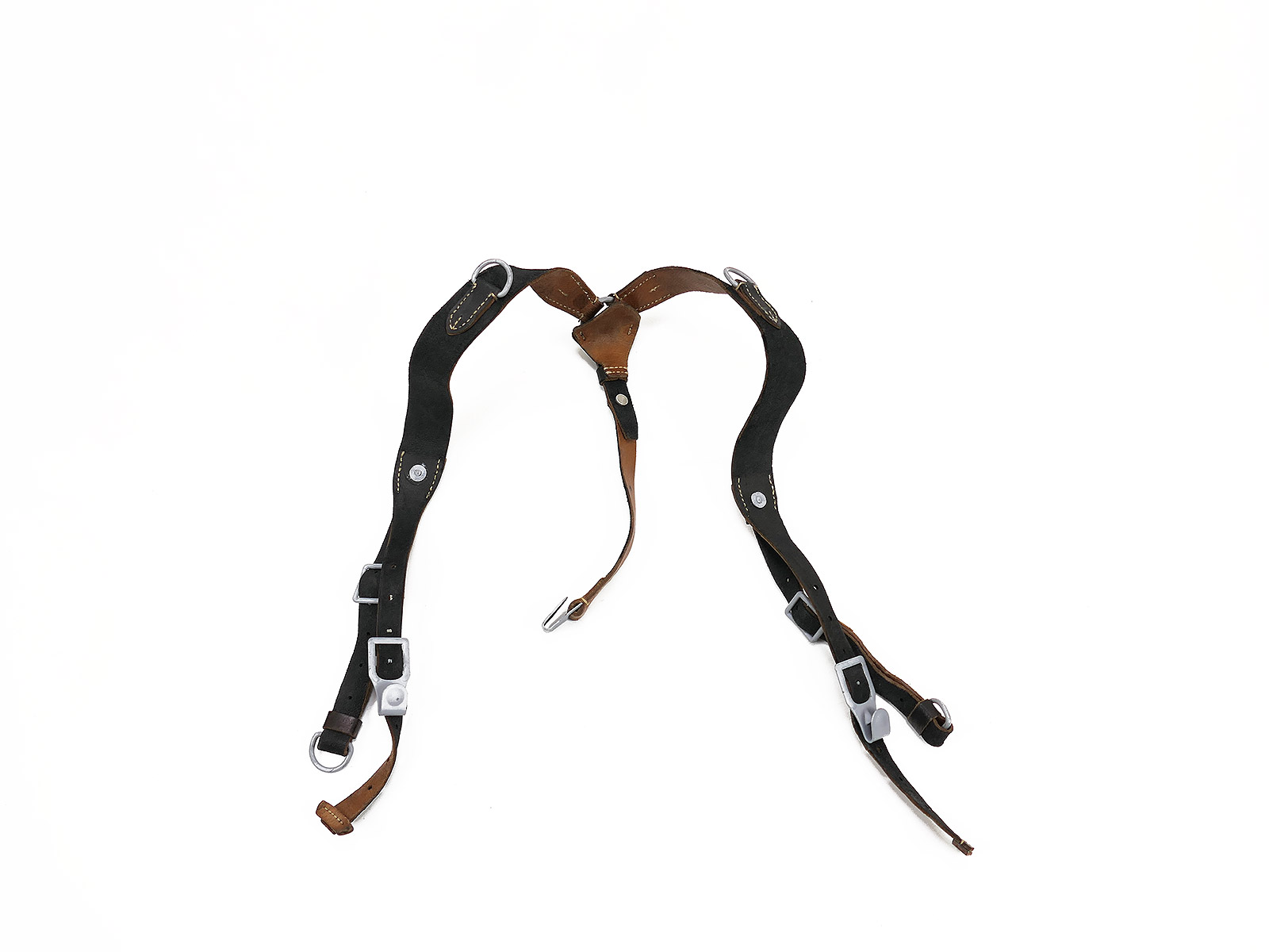 Wehrmacht Y-strap leather belt harness – a very fine Czech-made piece