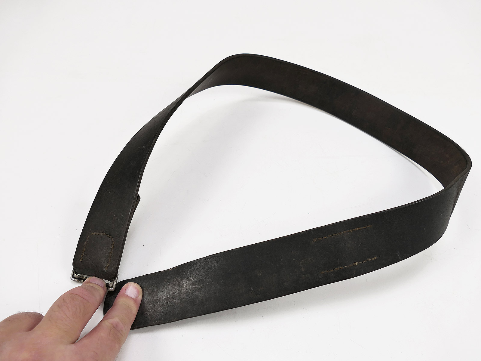 Wehrmacht / Luftwaffe belt / belt strap, leather belt, 98 cm, dated 1938, COLLECTION BATTLE WORN