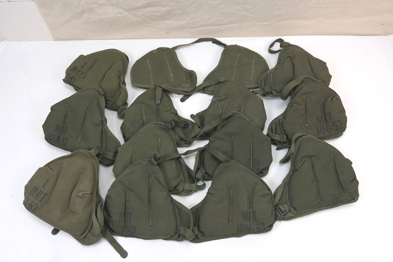 TYPE WWII US Army Shoulder Pad Shoulder Pad M3 Mortar 60mm M2 Thrower 1x pair