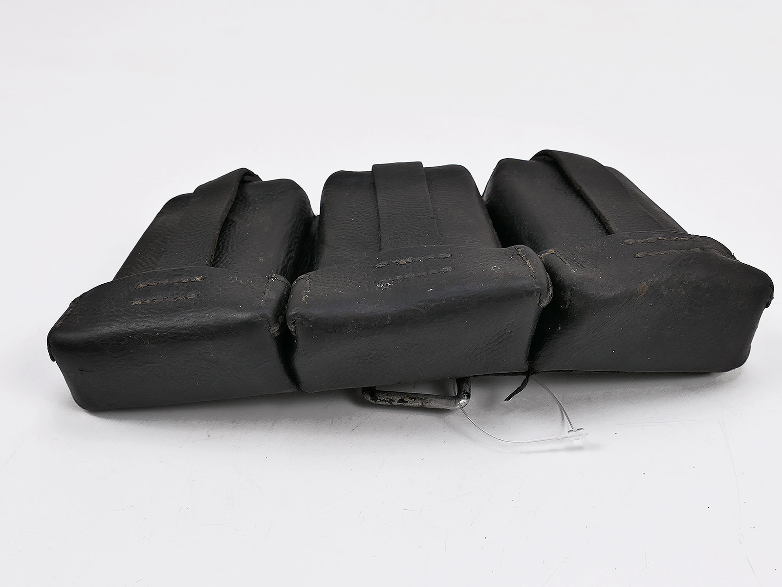 One-off item – Wehrmacht K98 3-round cartridge pouch, black, ORIGINAL, with manufacturer’s mark, 1937 COLLECTION