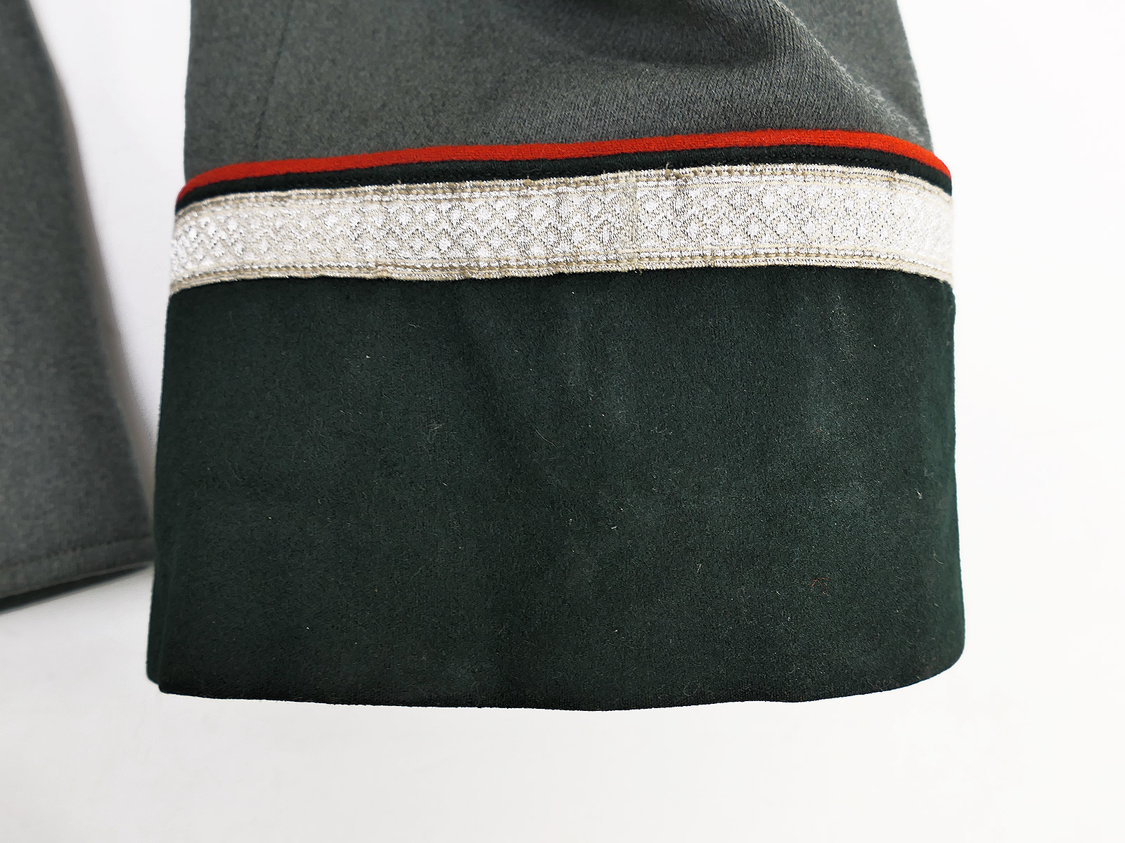 Original Wehrmacht Parade Tunic for Artillery Non-Commissioned Officers with Uniform Trousers COLLECTION