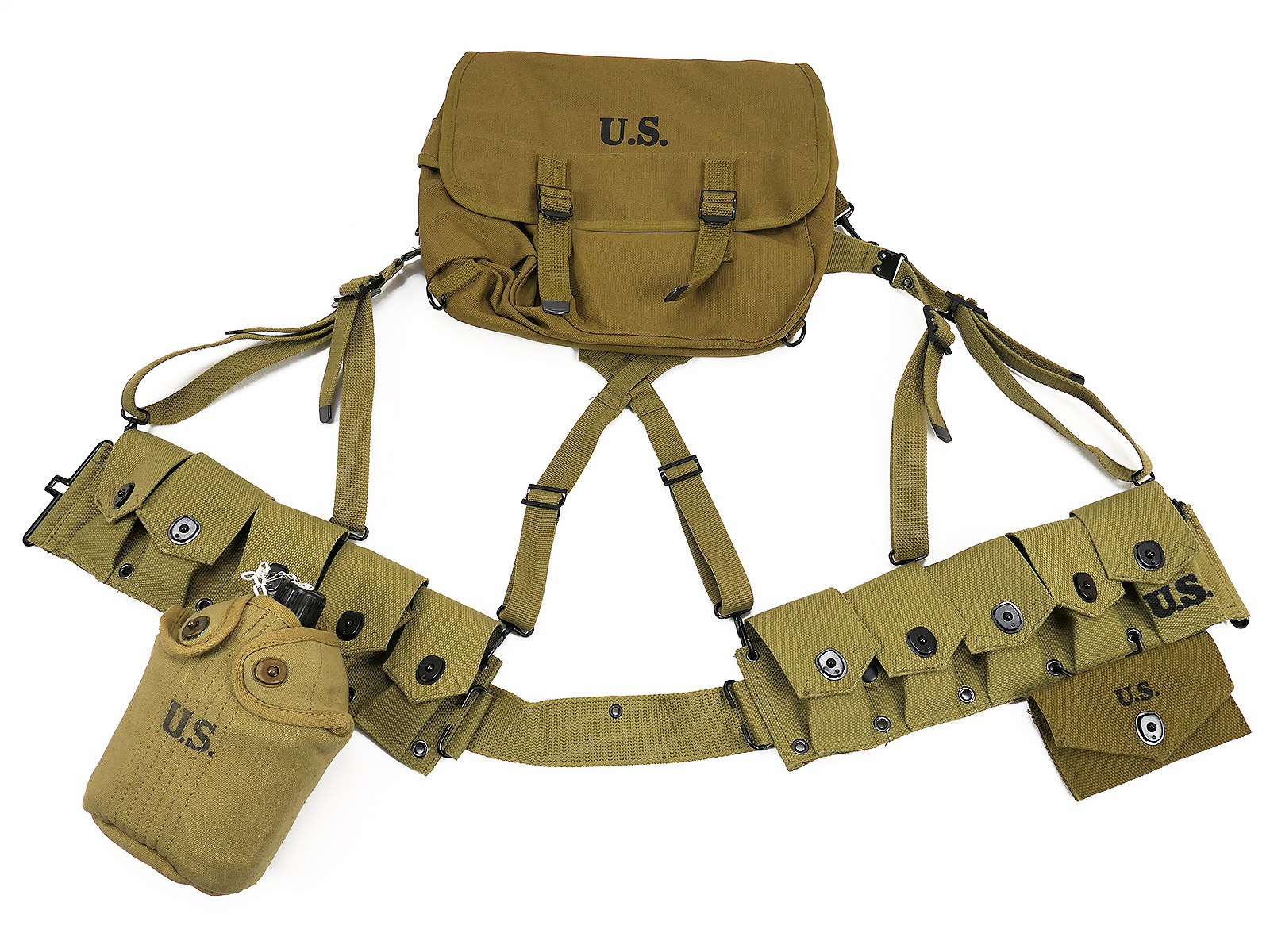 WW2 US Army Assault Kit: Garand M1 Ammo Belt, Ammunition Belt, Musette Bag, Canteen, First Aid Kit