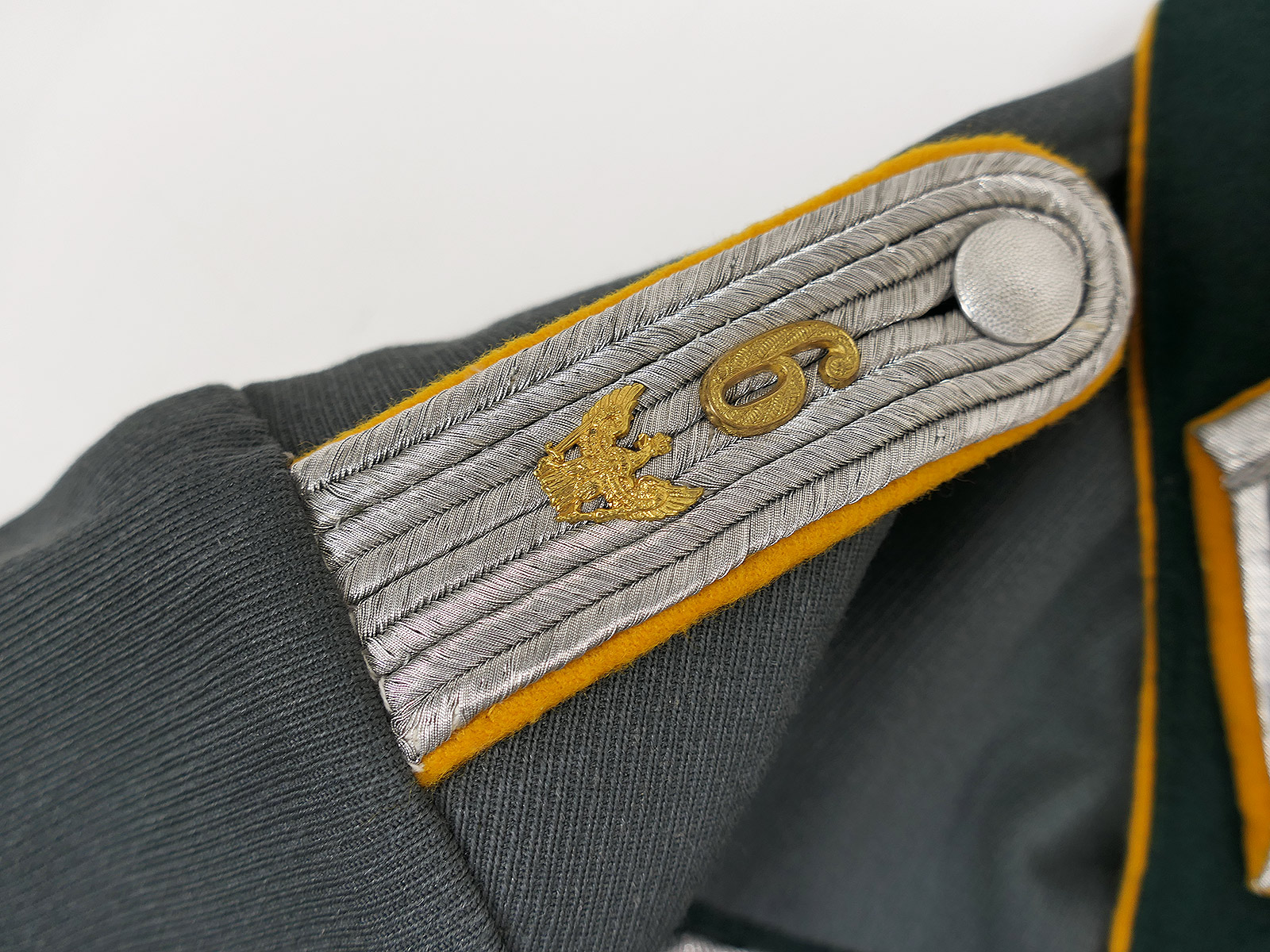 Officer’s field tunic, dress tunic, uniform tunic, Cavalry Regiment 6 Reconnaissance COLLECTION