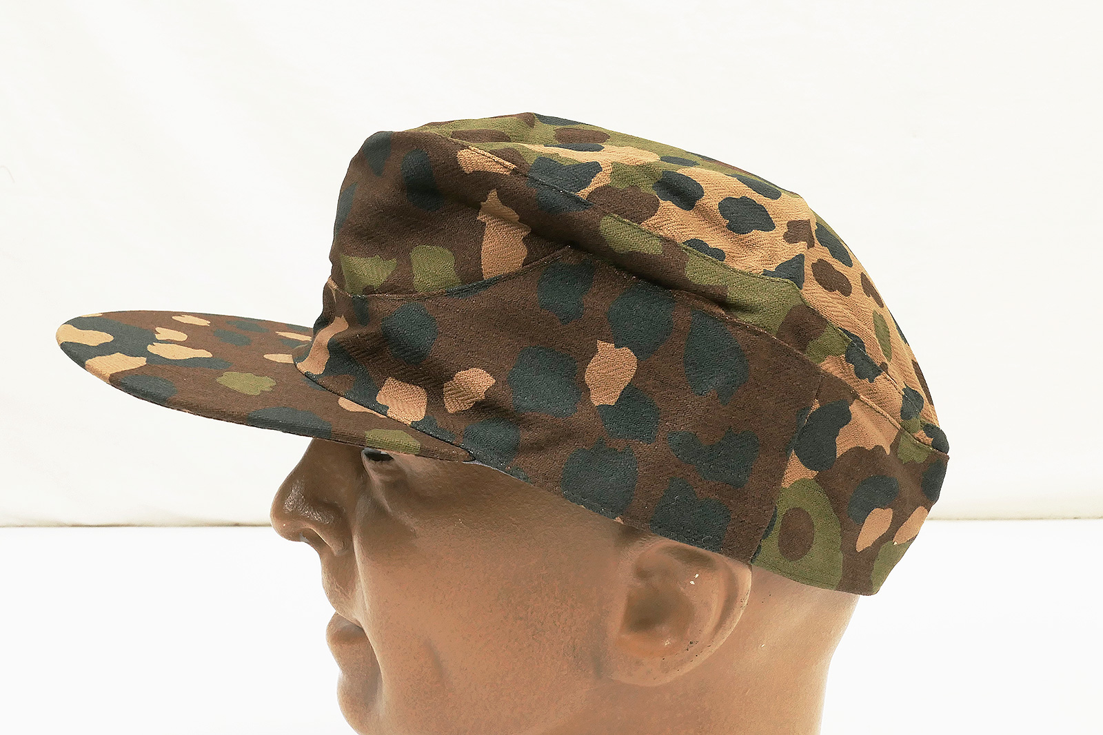 P1380359cVrYNzlGm7s18