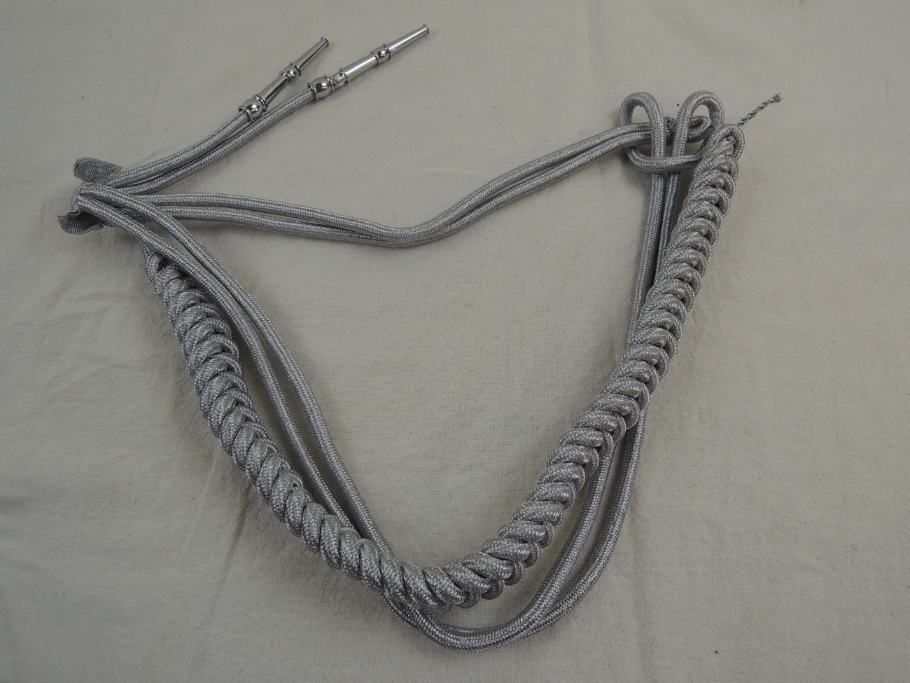 Wehrmacht Catch Cord Monkey Swing Adjutant Cord - Simple - Parade Uniform, Silver