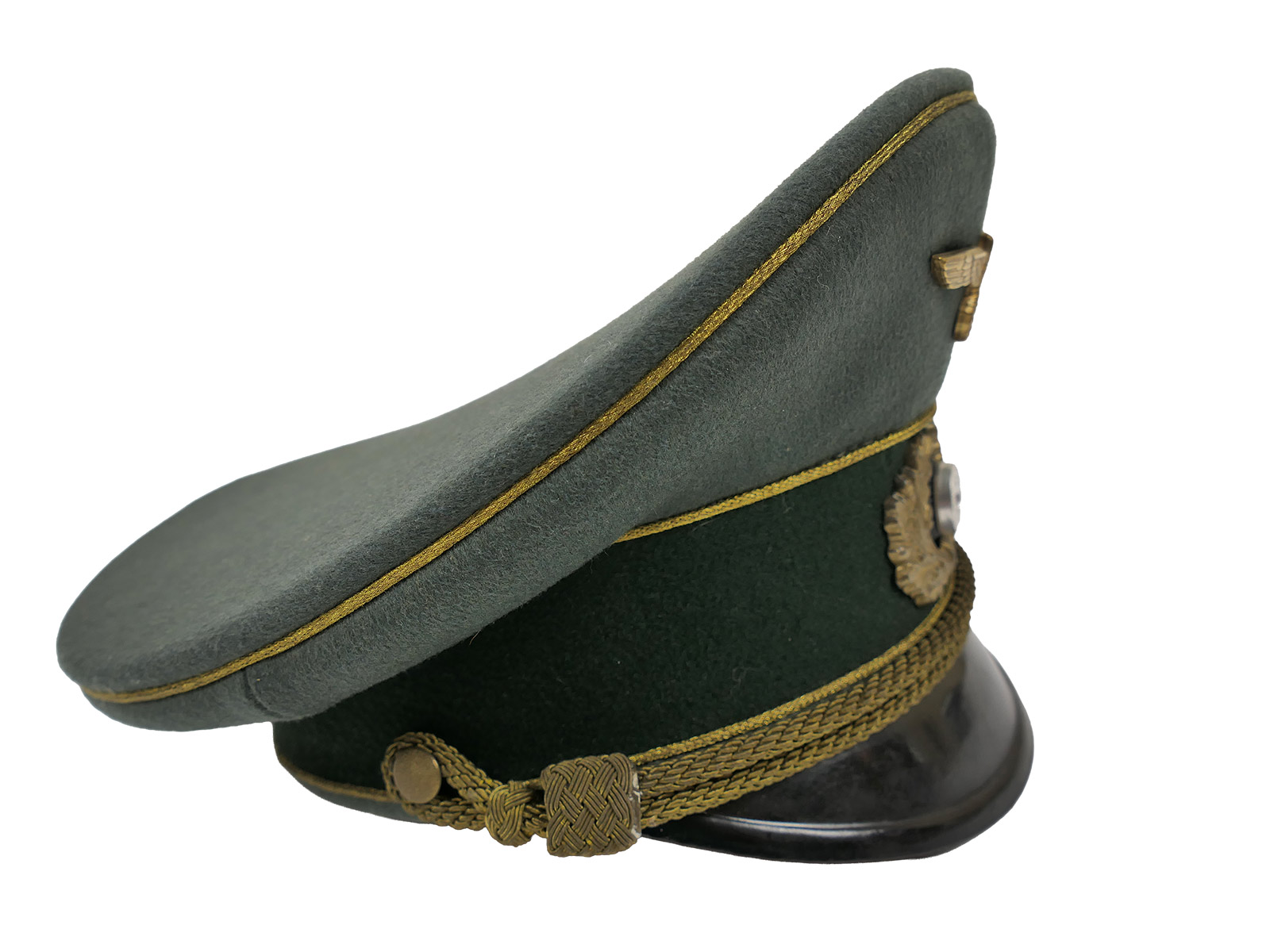 Antique Wehrmacht General’s peaked cap, size 58, with excellent patina – COLLECTION BATTLE WORN