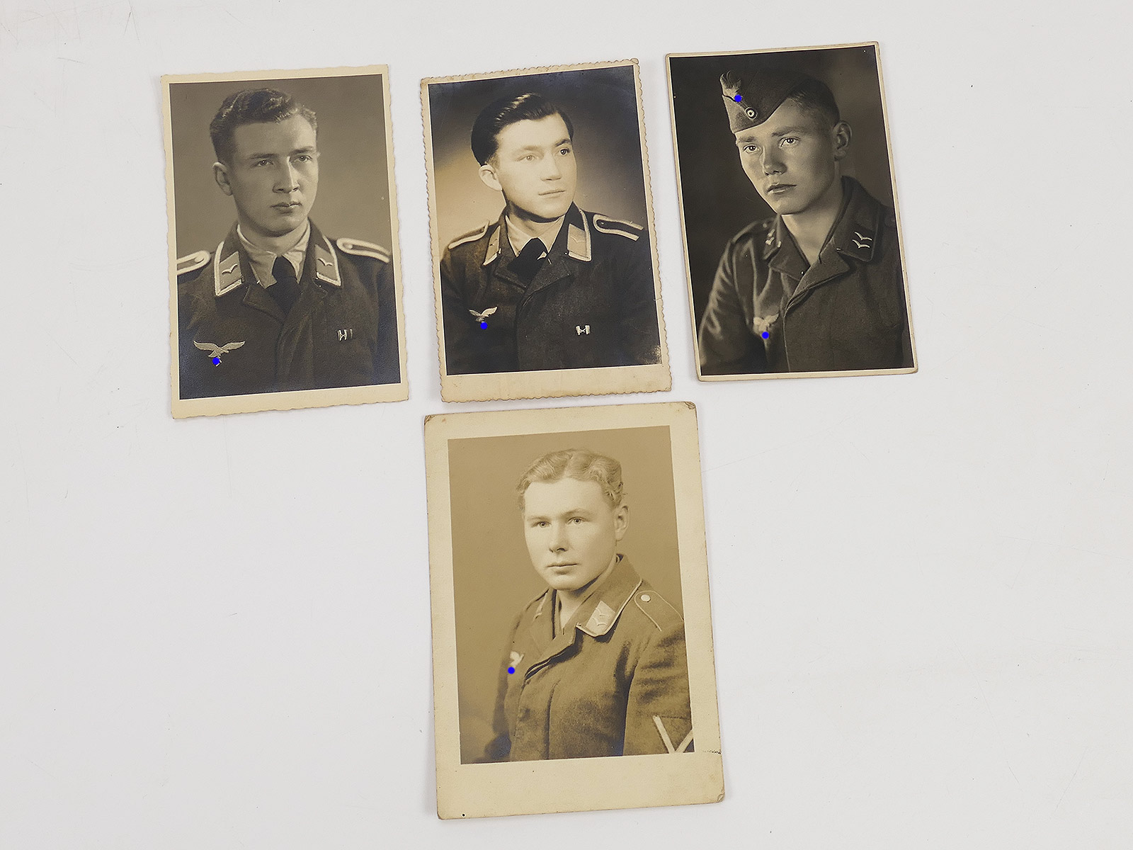 4x portrait postcards / Luftwaffe / young anti-aircraft soldiers