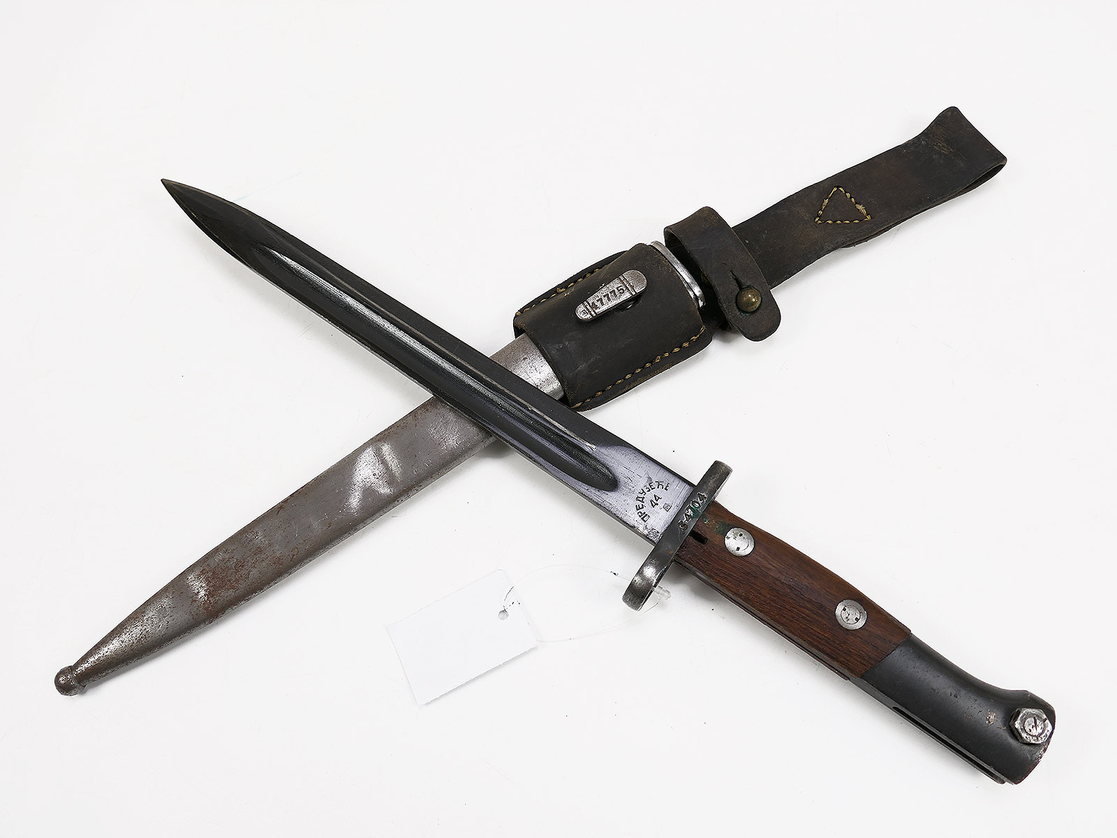 SET: Yugoslav M44 Mauser bayonet with leather belt loop – COLLECTION