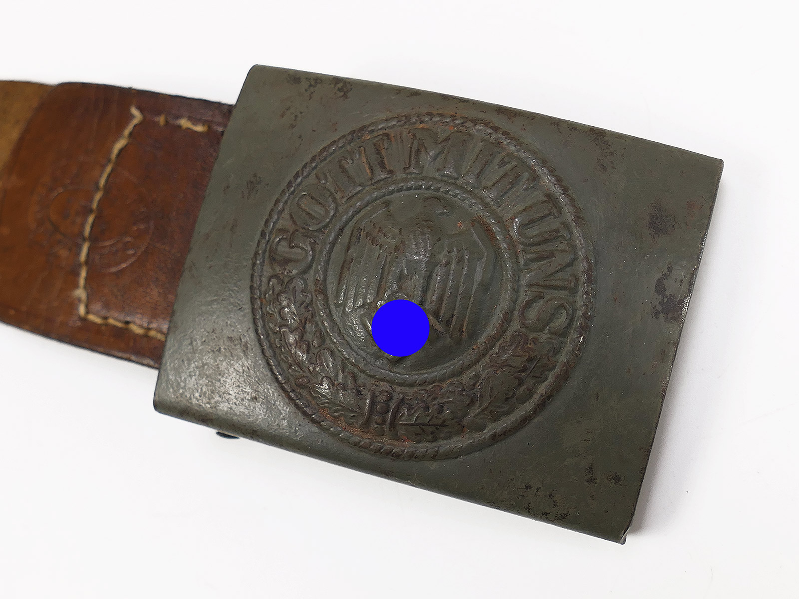 Wehrmacht belt buckle by C.W. Motz, 1941, Brandenburg/Havel, with leather tongue – COLLECTION BATTLE WORN