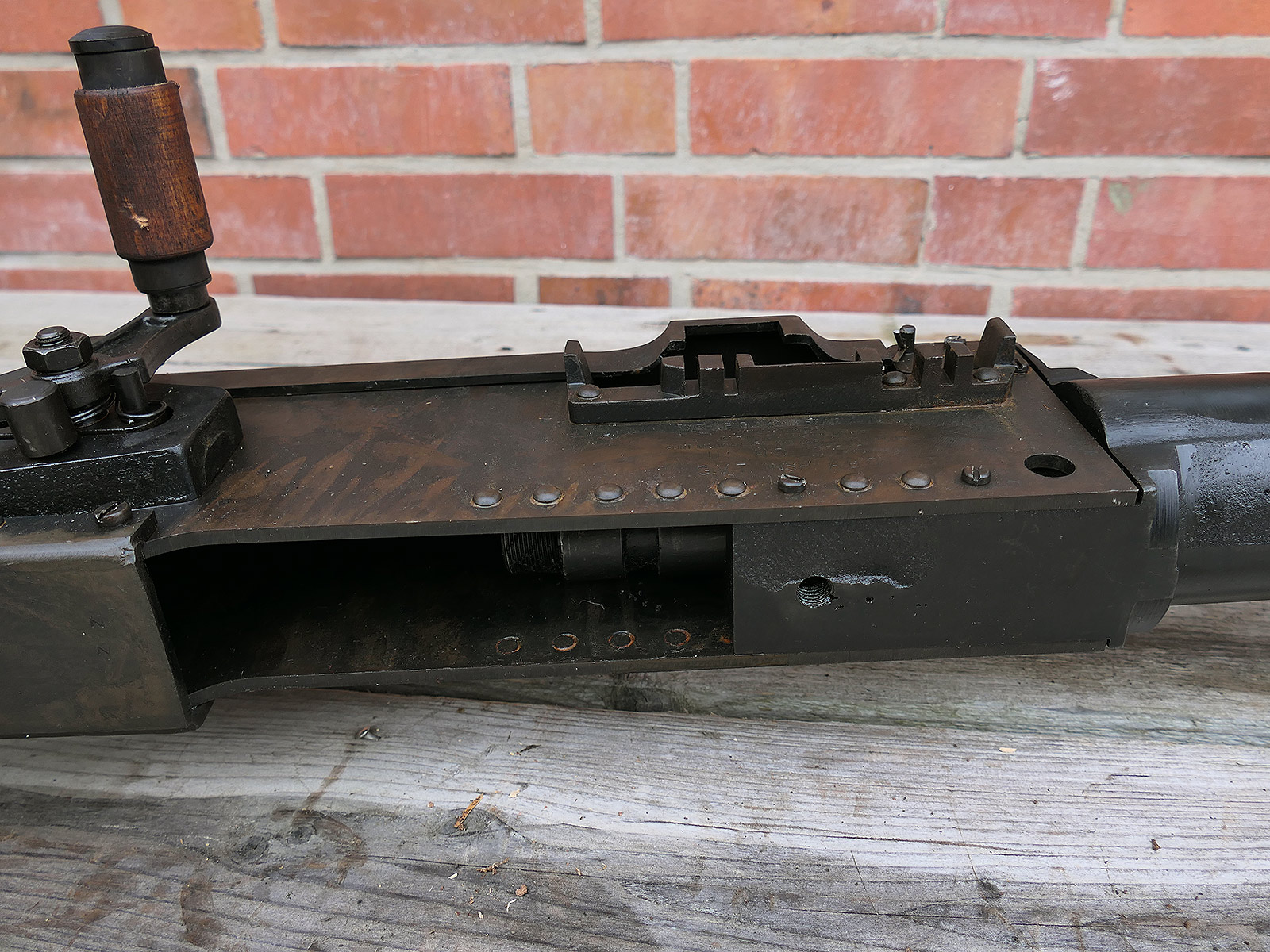 #A Browning Machine Gun MG Cal. 50 M2 Jeep Mount Tripod – Model – 1:1 metal replica, barrel can be dismantled