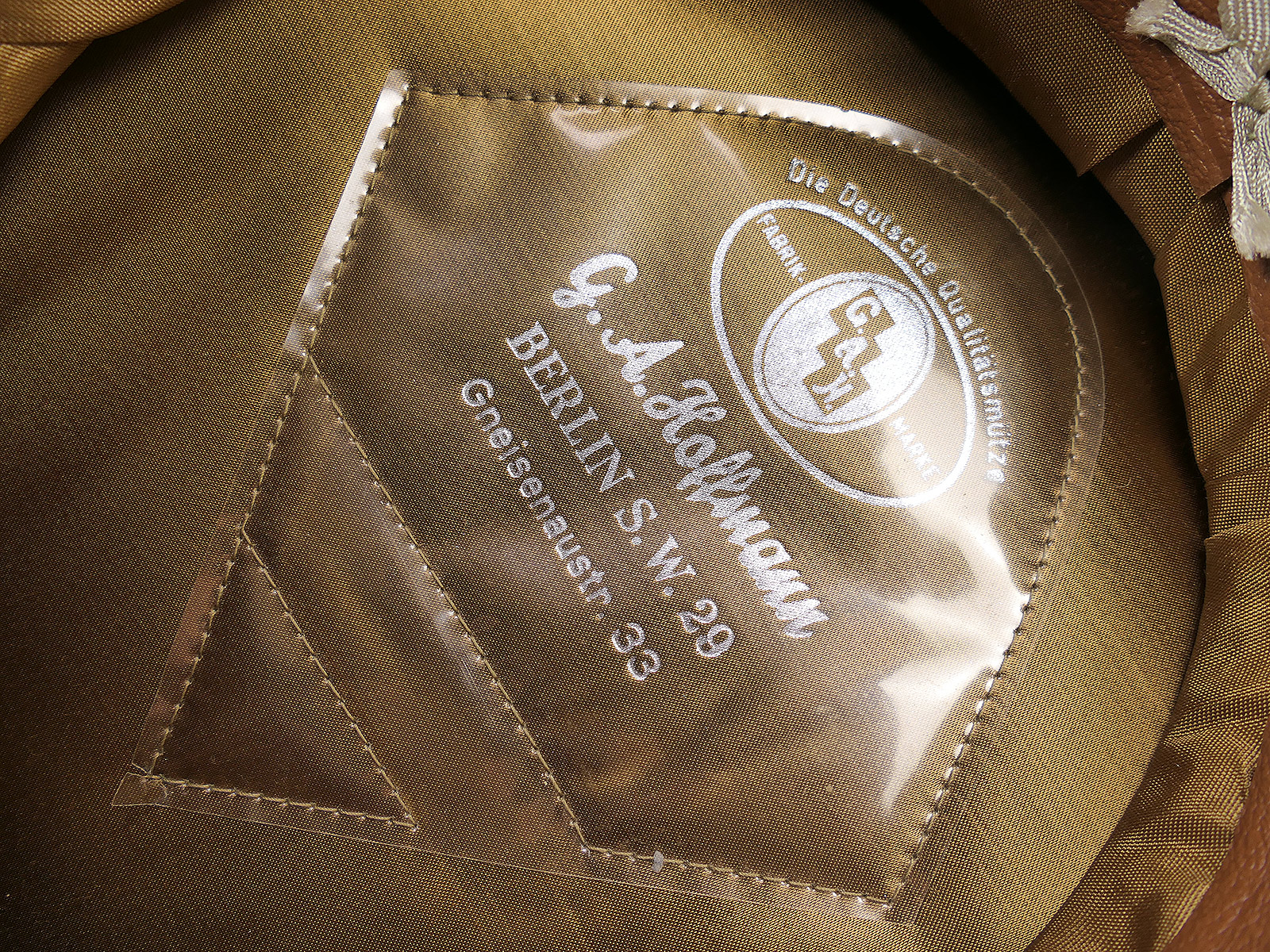 Antique Wehrmacht General’s peaked cap, size 58, with excellent patina – COLLECTION BATTLE WORN