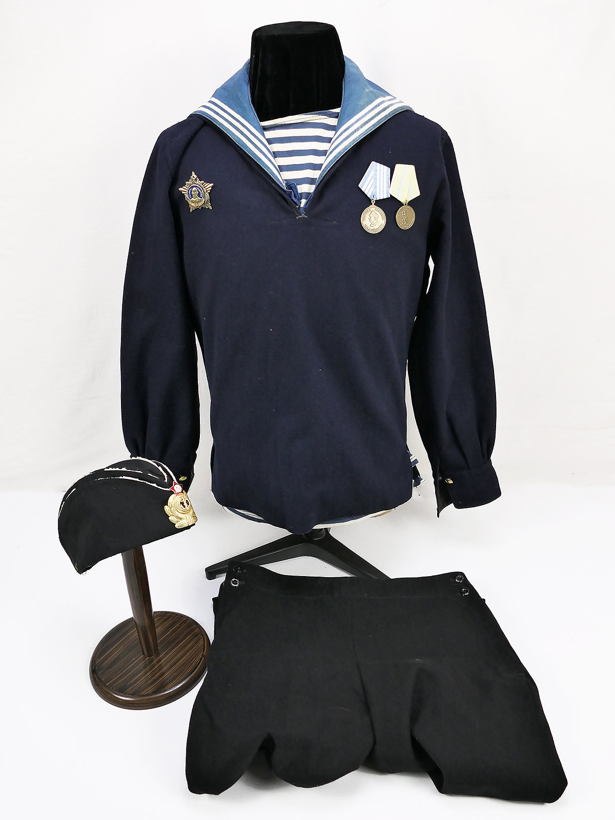 Russian navy sailor uniform ensemble pants jacket bib bib Russia
