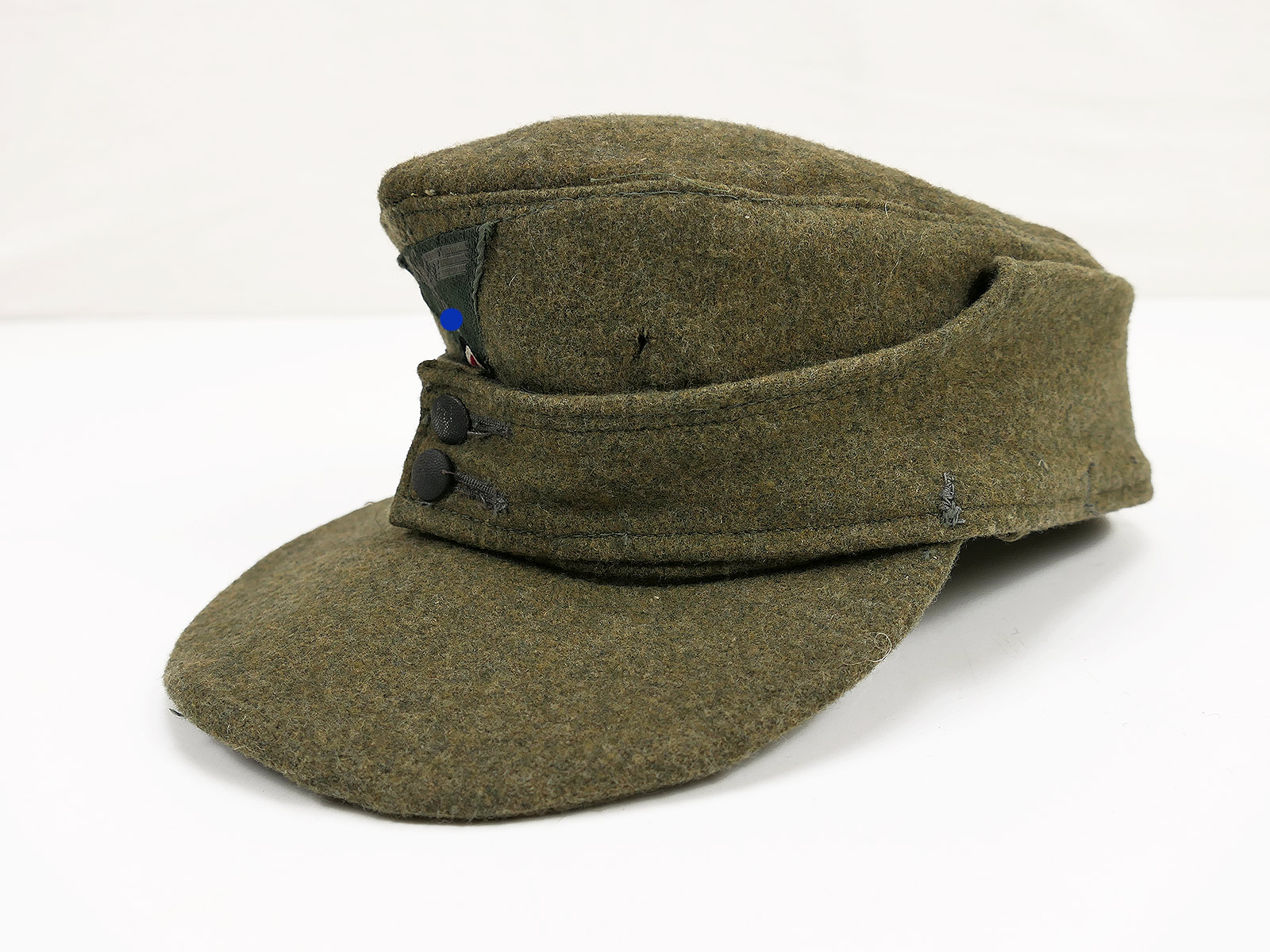 Wehrmacht M43 field cap Original woollen cloth with original trapeze effects Baschlik cap