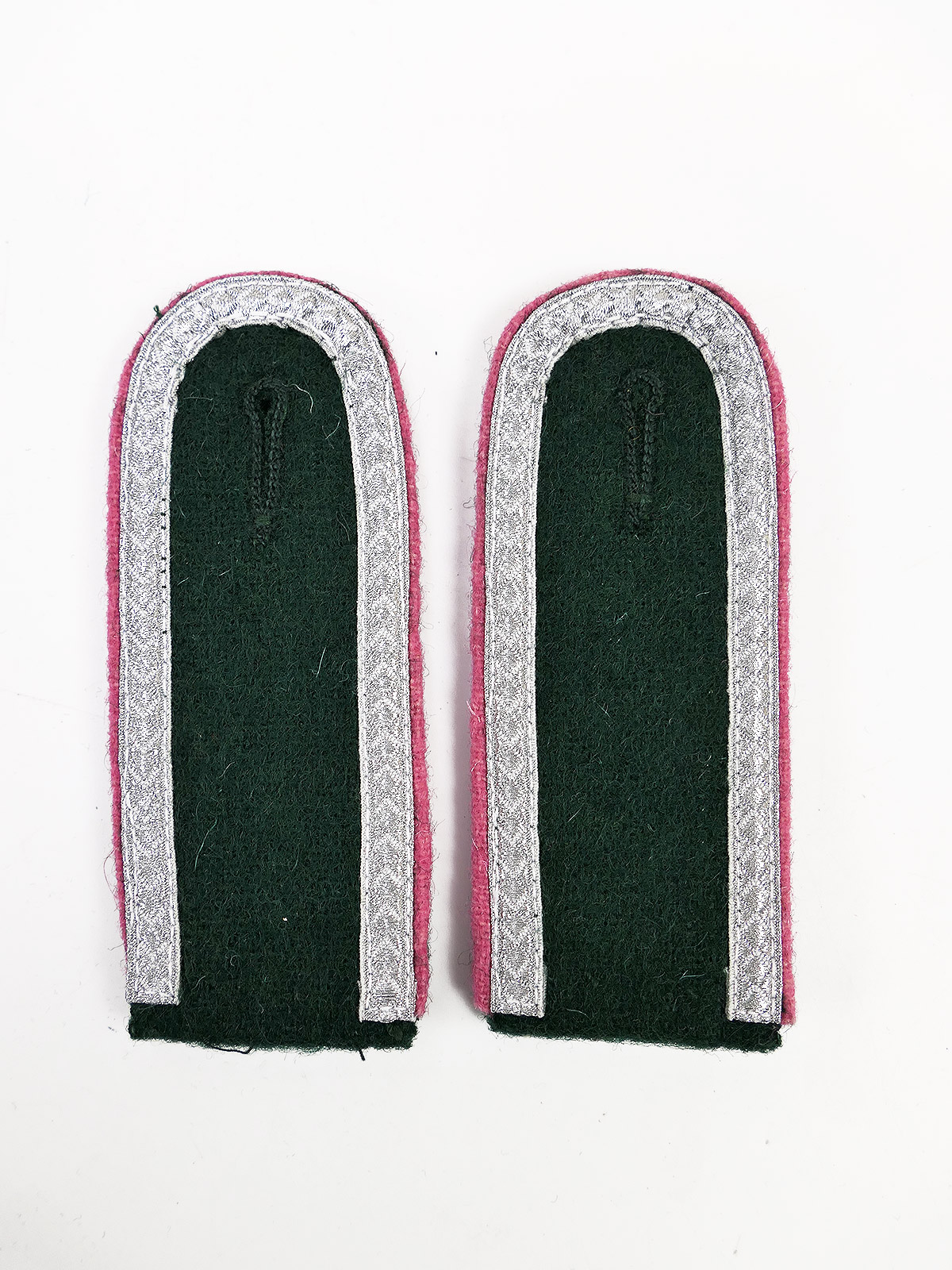 1 pair of Wehrmacht tank / anti-tank shoulder boards, M36, for non-commissioned officers