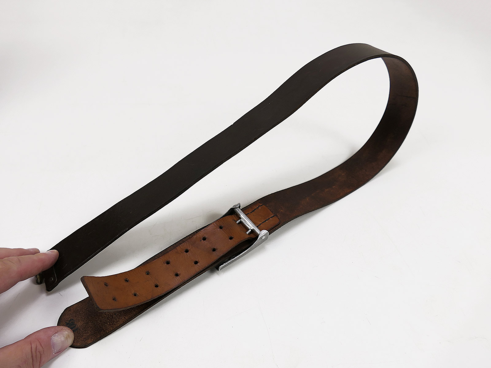 Luftwaffe Vintage Belt / Leather Belt, 105 cm, with Luftwaffe Pilot Aluminium Buckle – BATTLE WORN