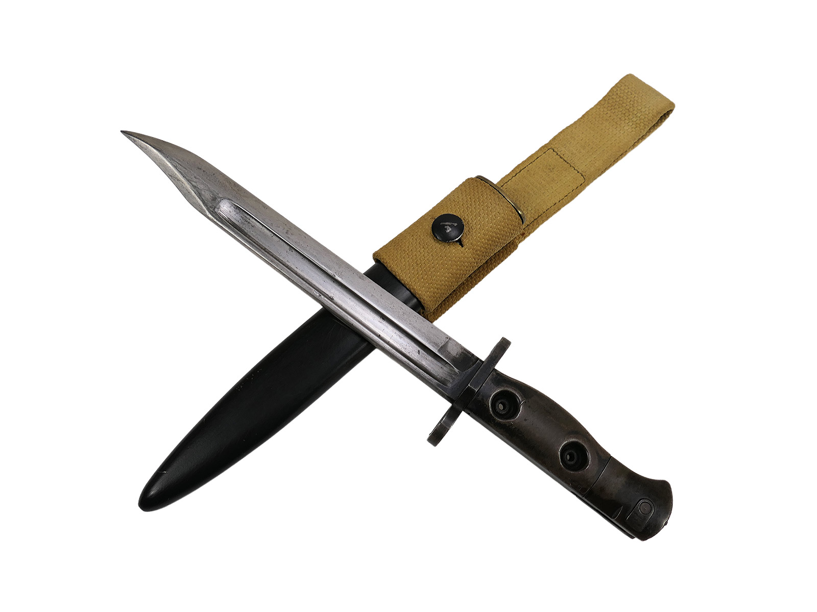 British L1A3 bayonet from 1957 FN – FAL Bayonet COLLECTION