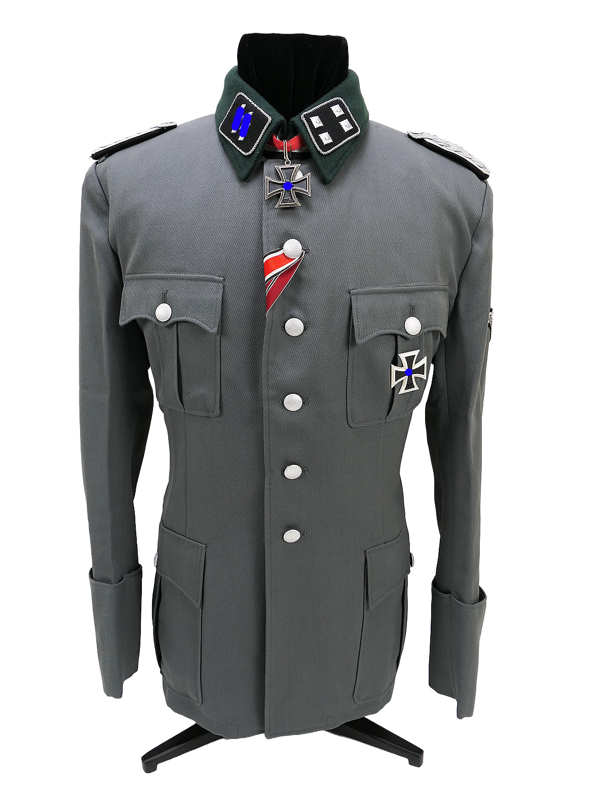 Weapons SS field tunic of Sturmbannführer Otto Skorzeny, awarded the Knight's Cross