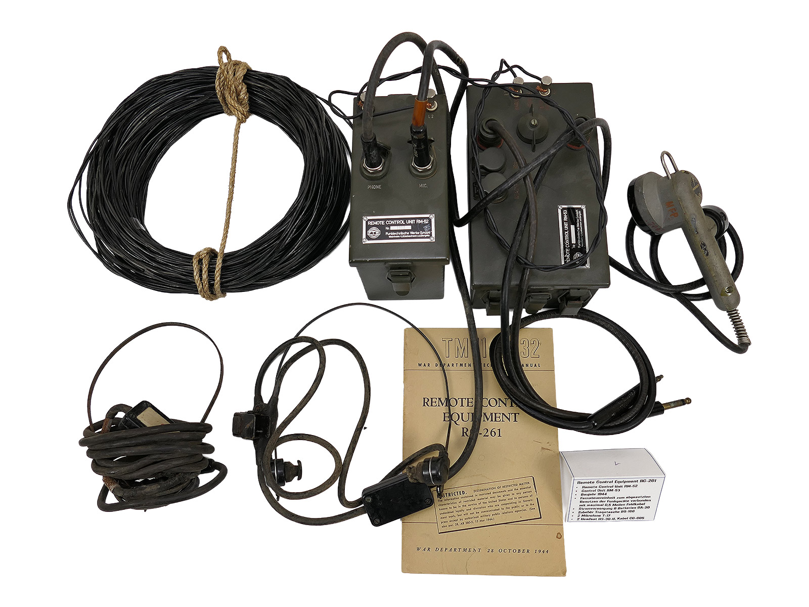 TYPE US Signal Corps Radio / Field Telephone Remote Control Equipment Unit RM-52 / 53 WW2 Korea Vietnam Radio BATTLE WORN