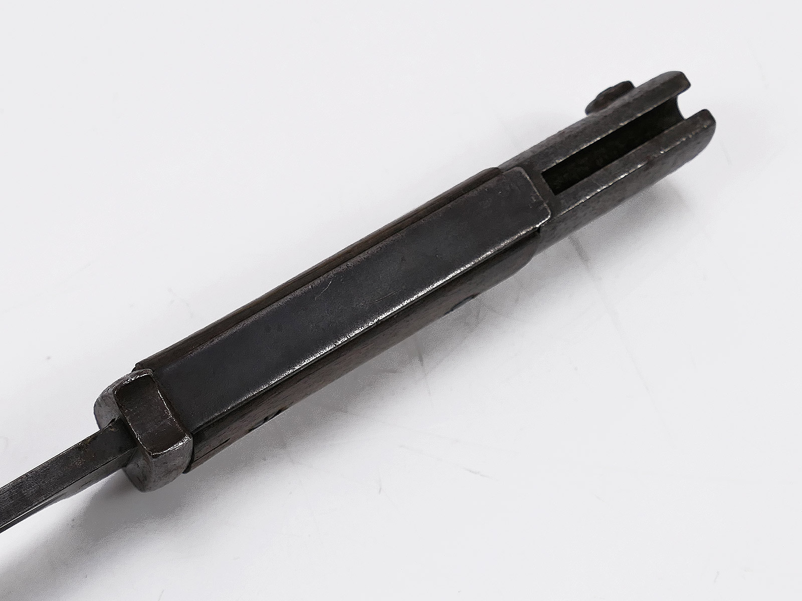 Wehrmacht M84/98 bayonet (cof42) for the K98 carbine / sidearm with scabbard, BATTLE-WORN