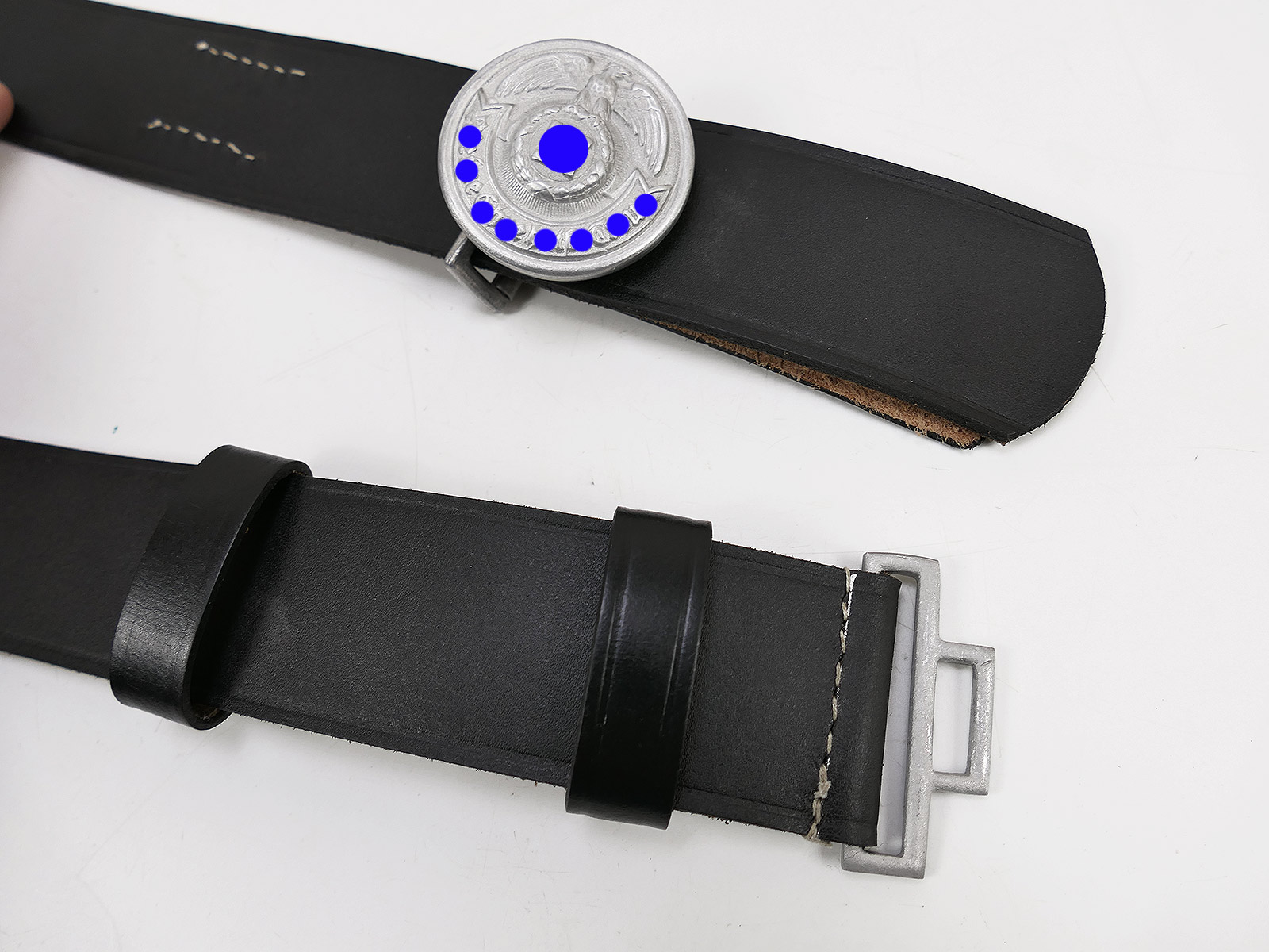 Waffen-SS Führer belt with belt buckle, 100 cm long, leather belt, officer’s Führer belt buckle, COLLECTION