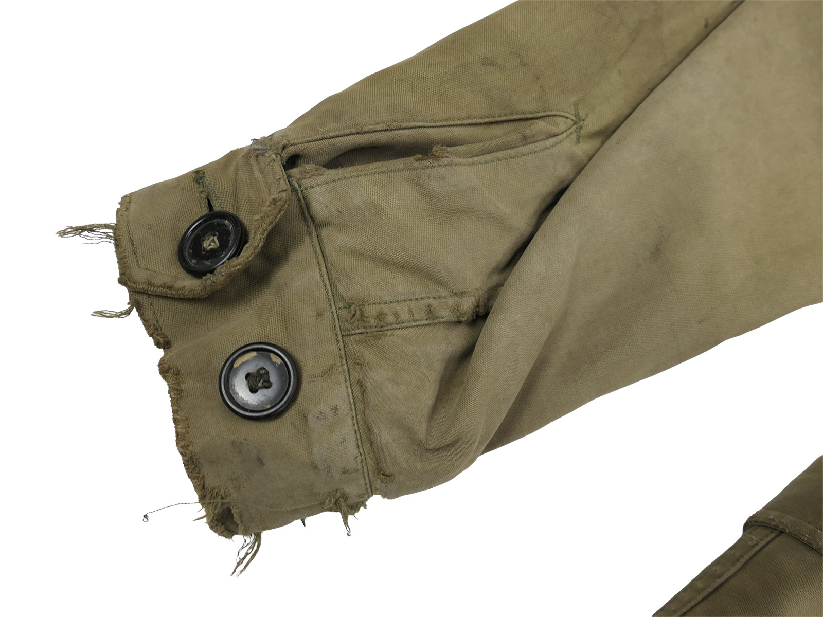 Original US Army WW2 M-1943 Field Jacket, size 36R, BATTLE WORN