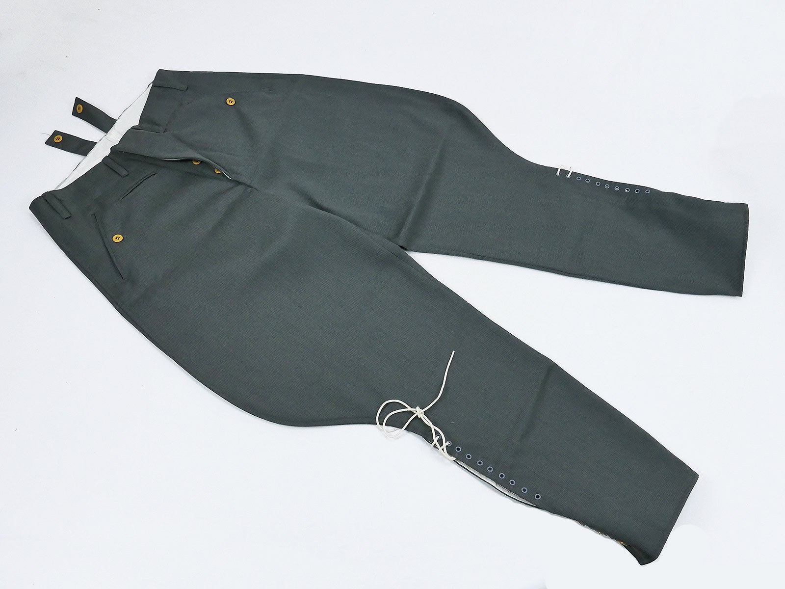 P1302309 Wehrmacht uniform breeches Riding breeches Uniform Breeches Riding breeches gray-green Gr.S