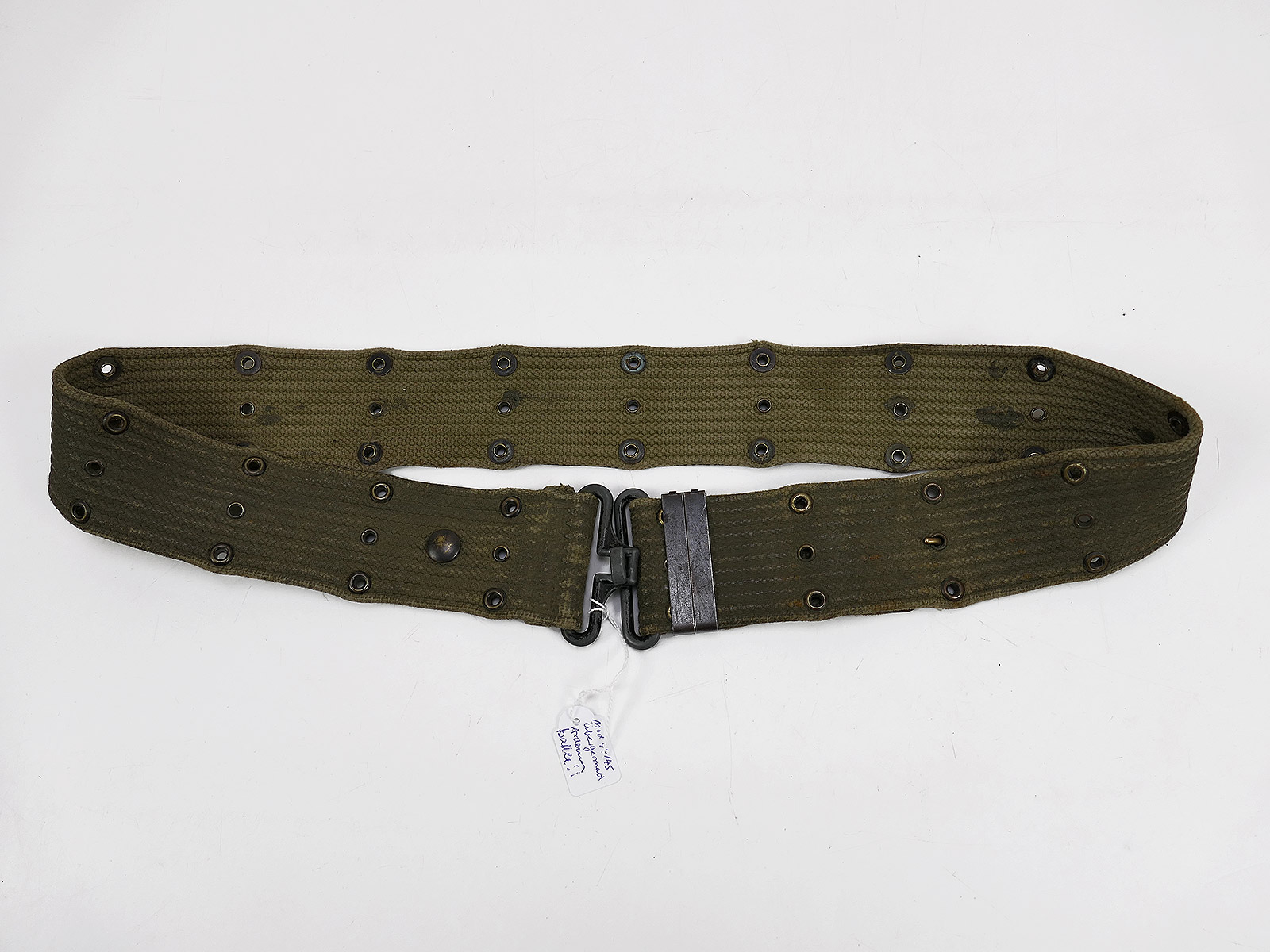 Original US Army WW2 Pistol Belt, perforated belt, OVERPAINTED, BATTLE-WORN, Normandy