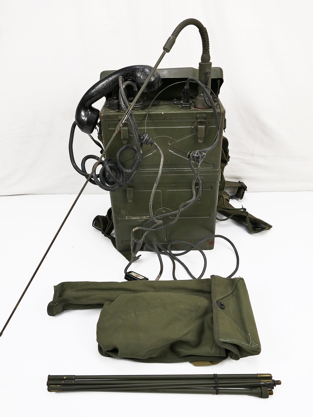 US / SWE ARMY RADIO BC-1000 RADIO + accessories receiver antenna WILLYS JEEP