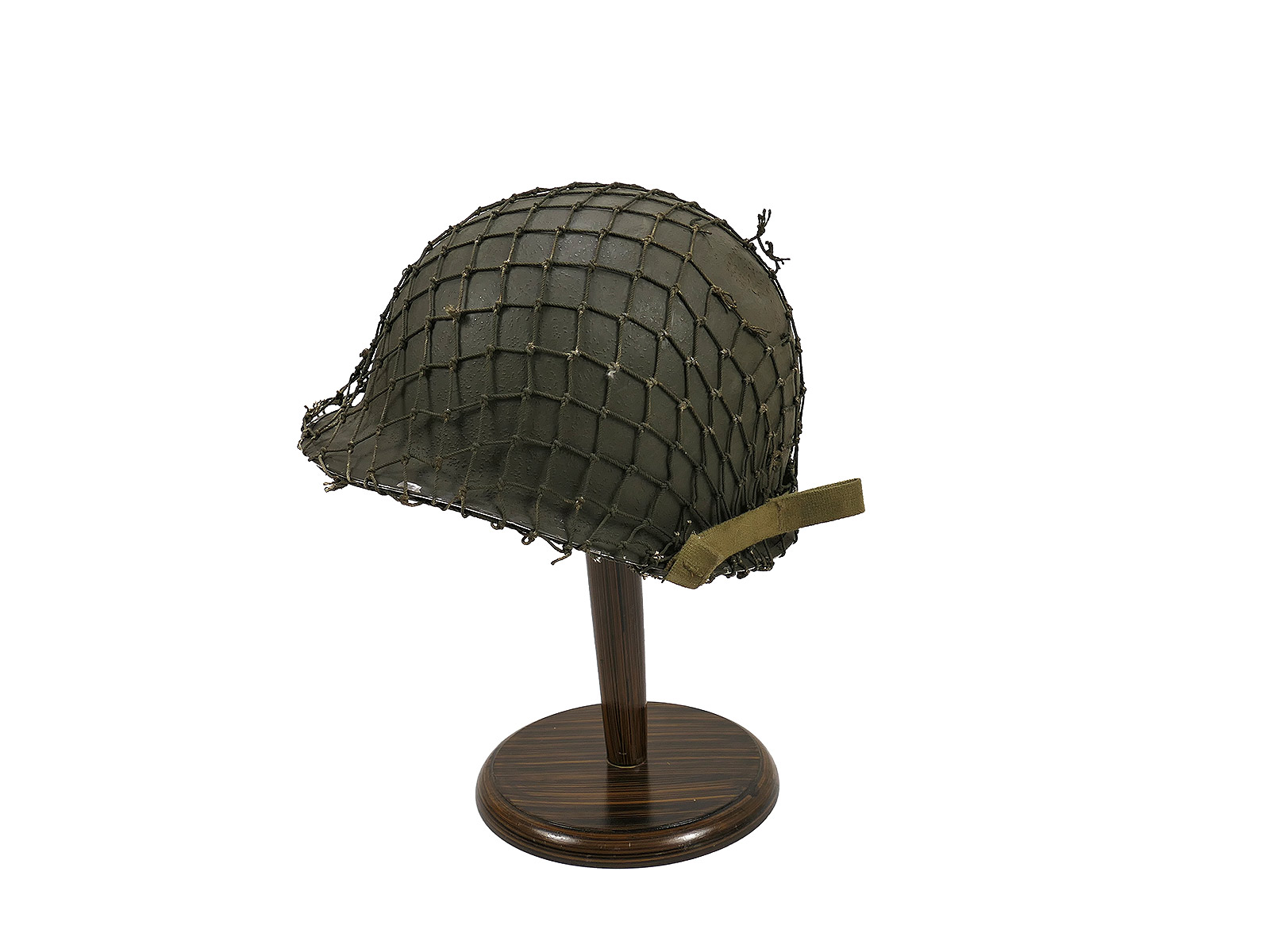 WW2 US Army M1 Swivel Bale Front Seam Helmet (Steel Helmet) with liner / chin strap