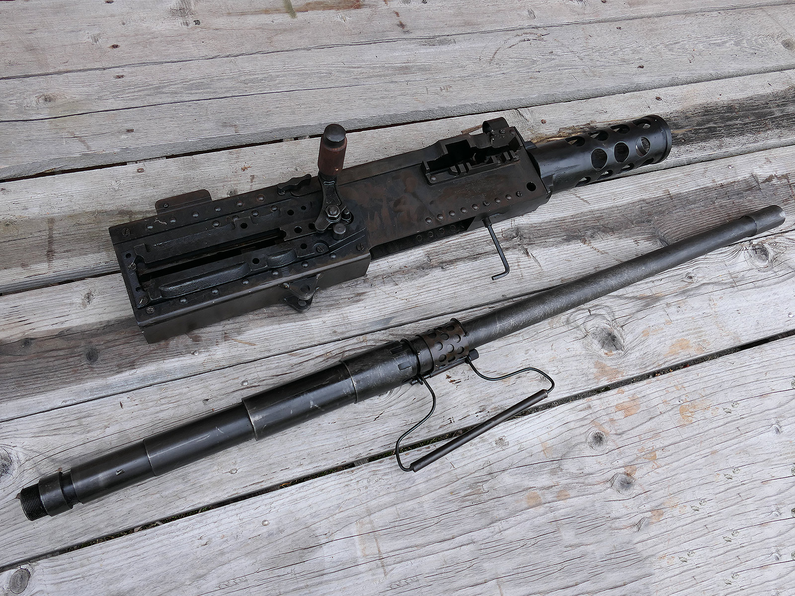 #A Browning Machine Gun MG Cal. 50 M2 Jeep Mount Tripod – Model – 1:1 metal replica, barrel can be dismantled