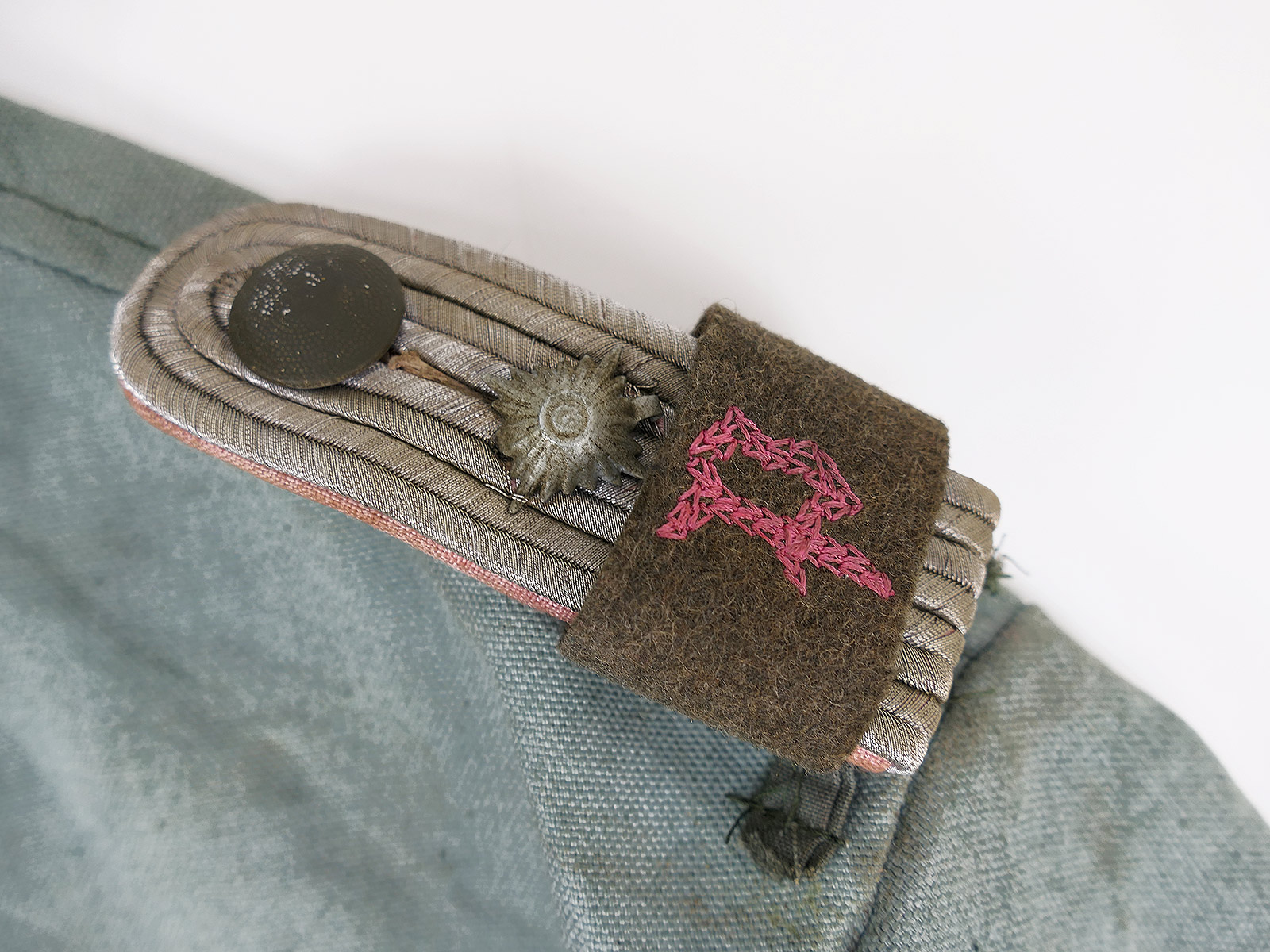 Wehrmacht M41 Officer’s Summer Field Jacket – Lieutenant’s Tank Destroyer Uniform – COLLECTION – BATTLE-WORN