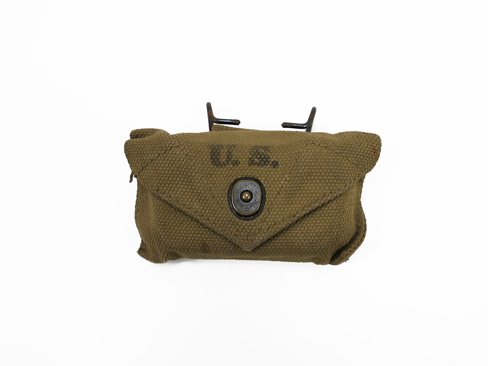 US Army First Aid Kit M-1942 Pouch + Carlisle Dressing First Aid Kit Tin Box OLIV Collection BATTLE WORN