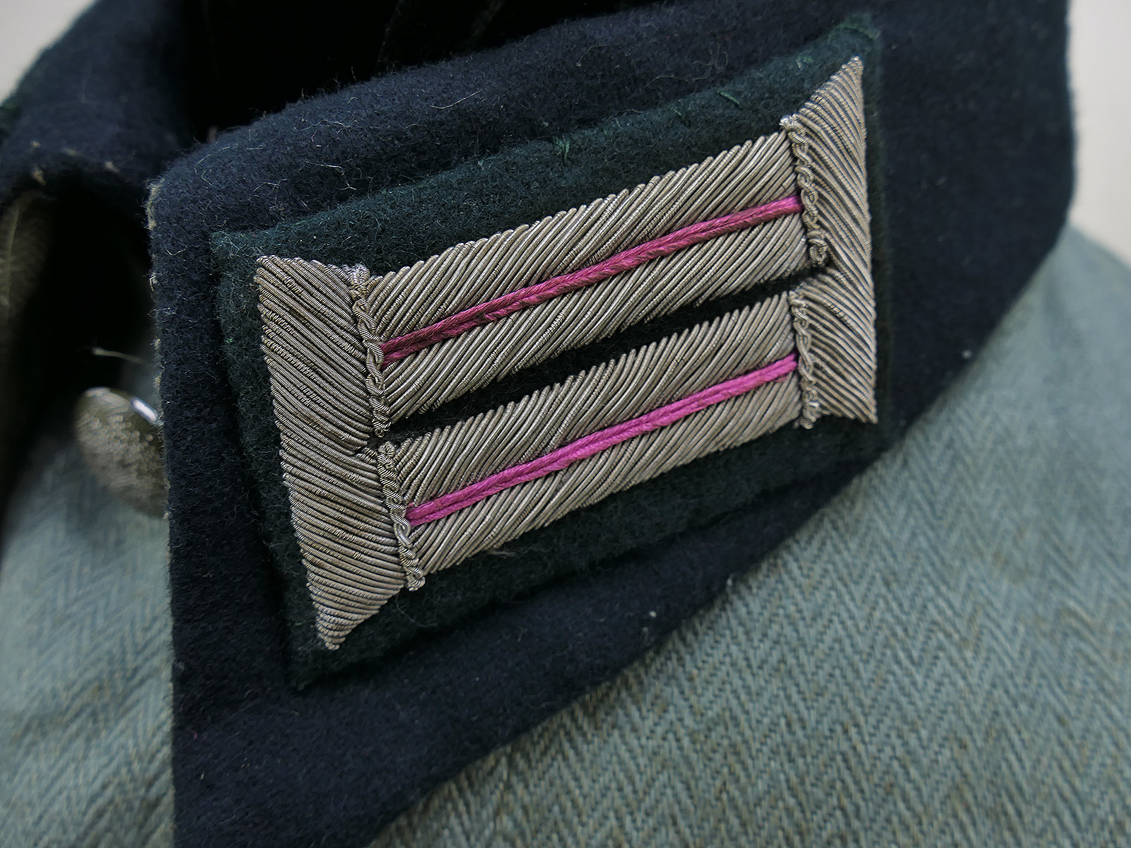 Wehrmacht M41 Officer’s Summer Field Jacket Uniform, First Lieutenant, Armoured Train – COLLECTION, BATTLE-WORN