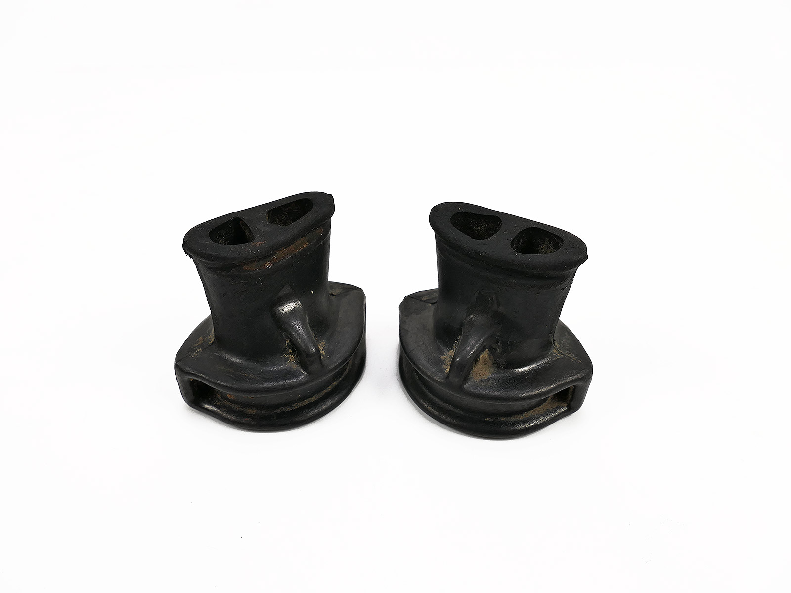 2x Original Wehrmacht / Kriegsmarine mouthpiece / attachment for gas mask filters