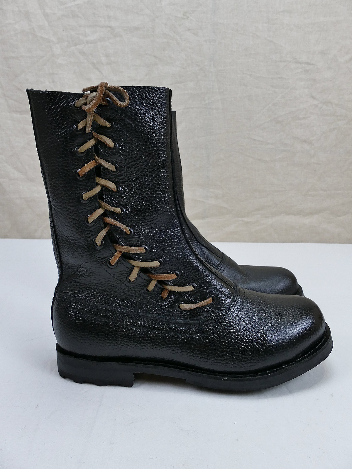 P1350779DNmVNIOlS5GEz