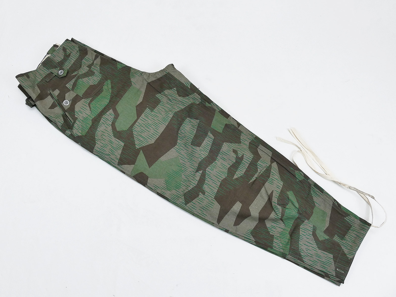 P1390913XPlJfbWARxIeg