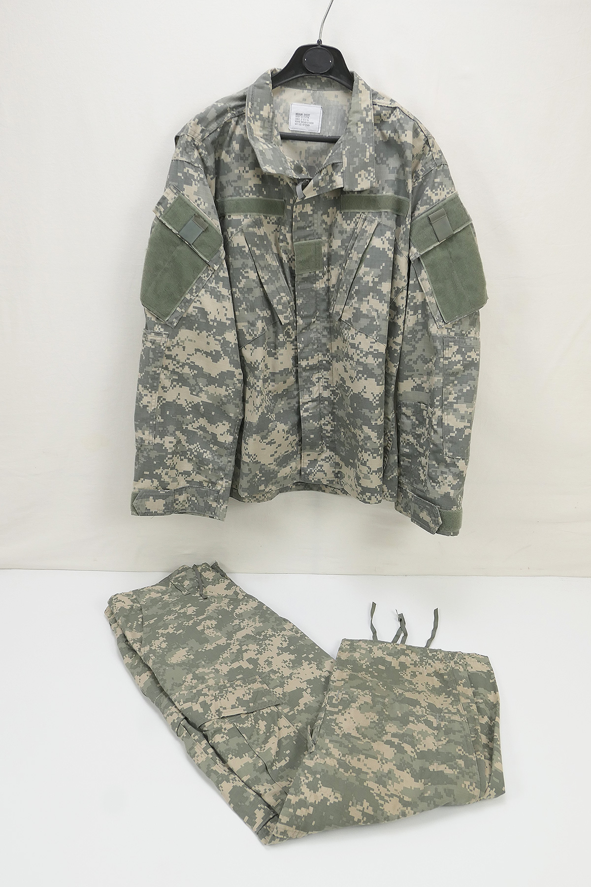 US Army Combat Uniform Digital Field Shirt + Pants RipStop - Medium Short