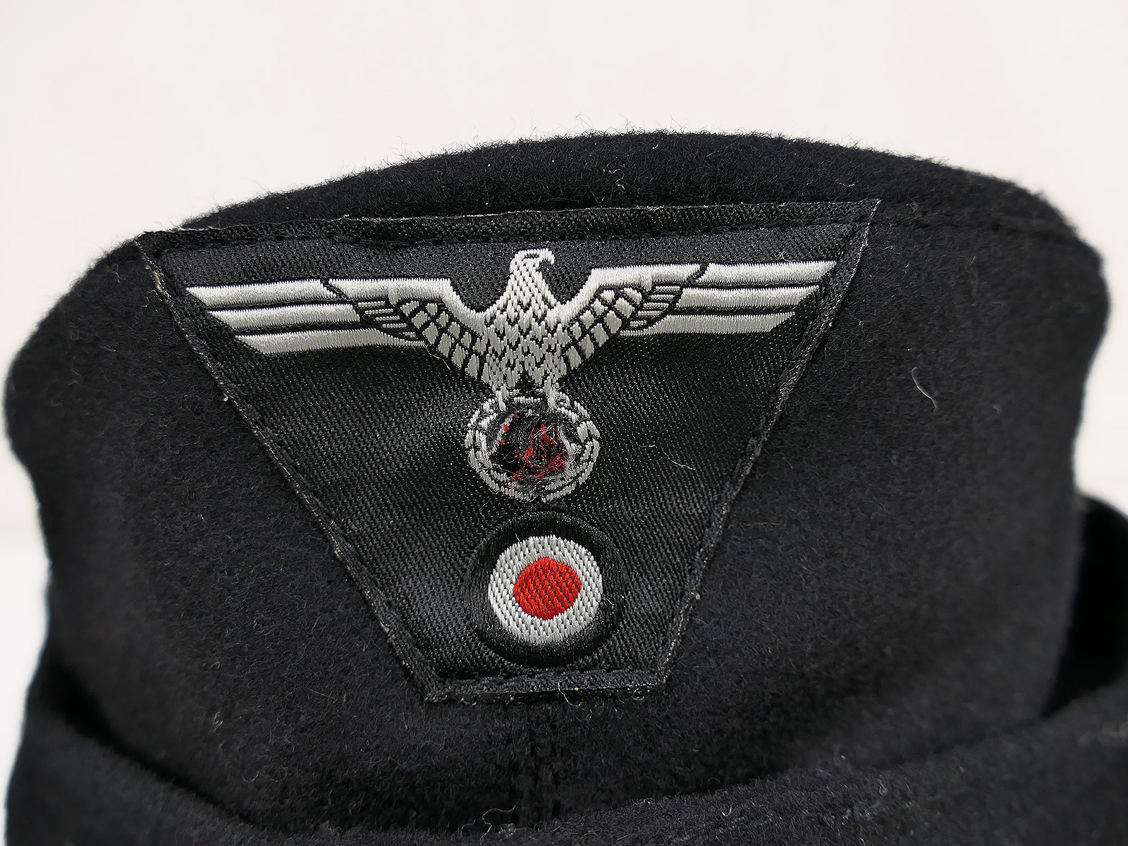Wehrmacht M43 tank cap, M1943 field cap with trapezium-shaped insignia and cap eagle, size 57, denazified