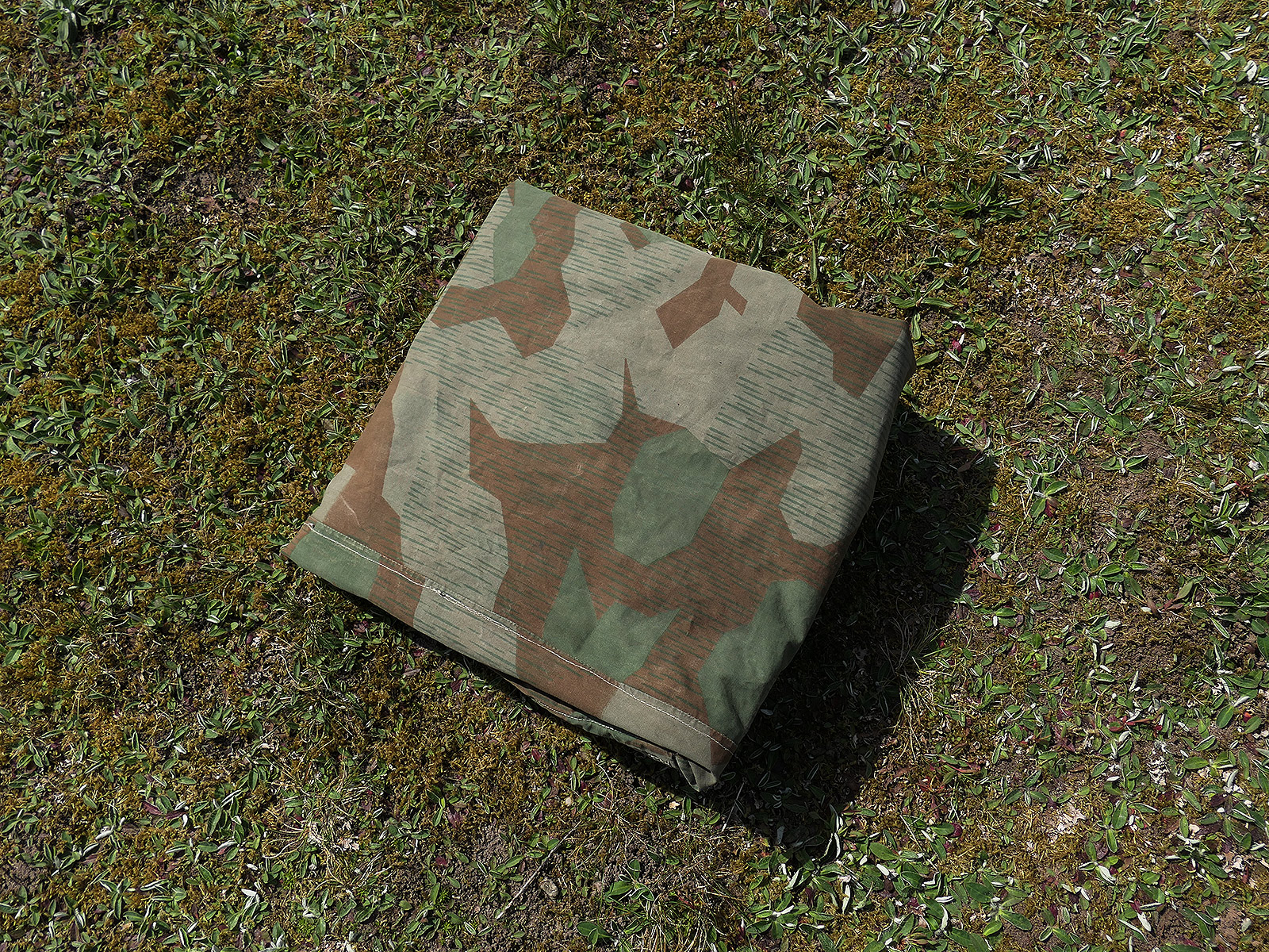 Original Wehrmacht M31 tent canvas, splinter camouflage, towed front section, camouflage tent fabric