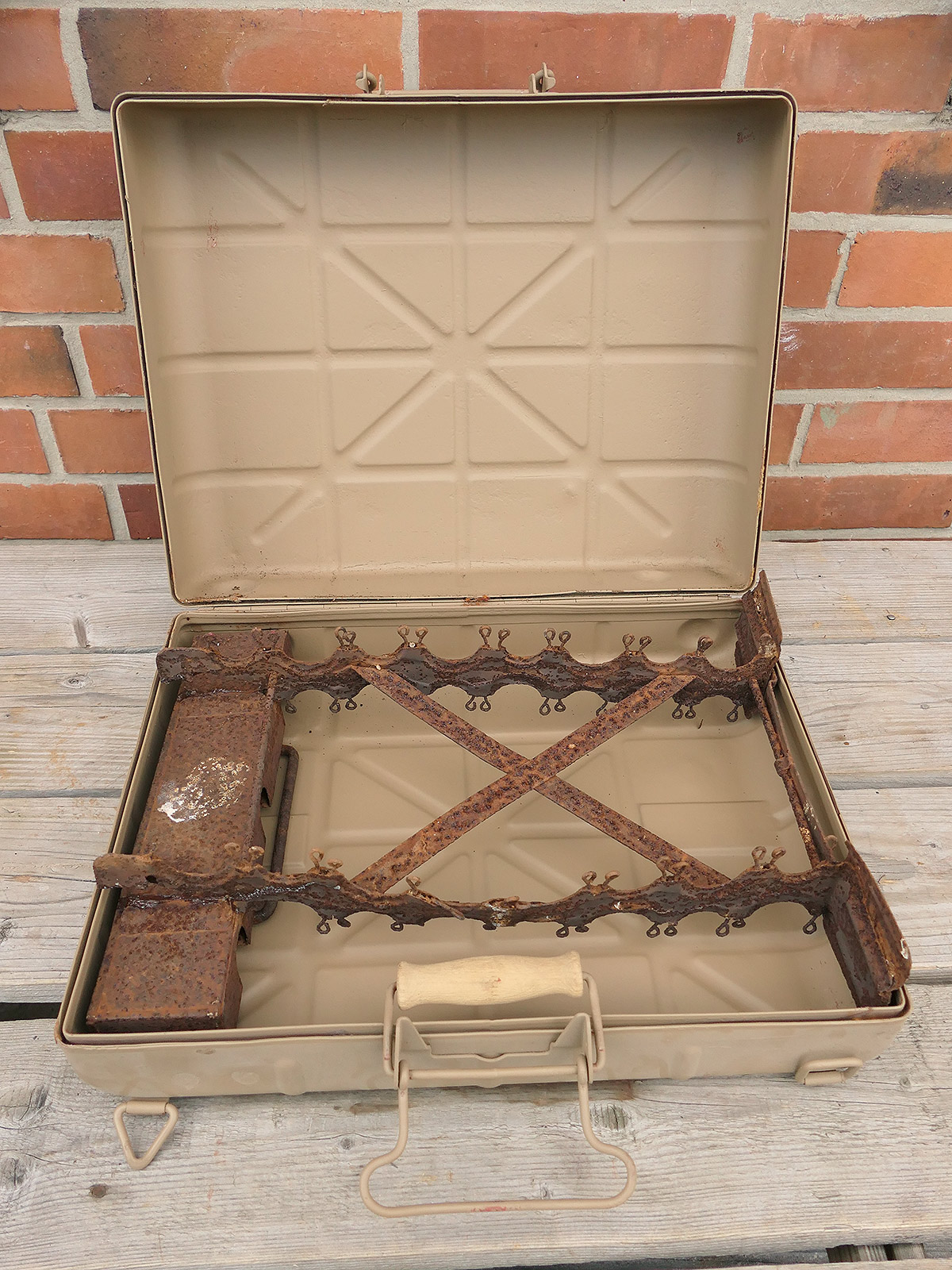 #C DAK Afrikakorps hand grenade case box stick hand grenade with original insert