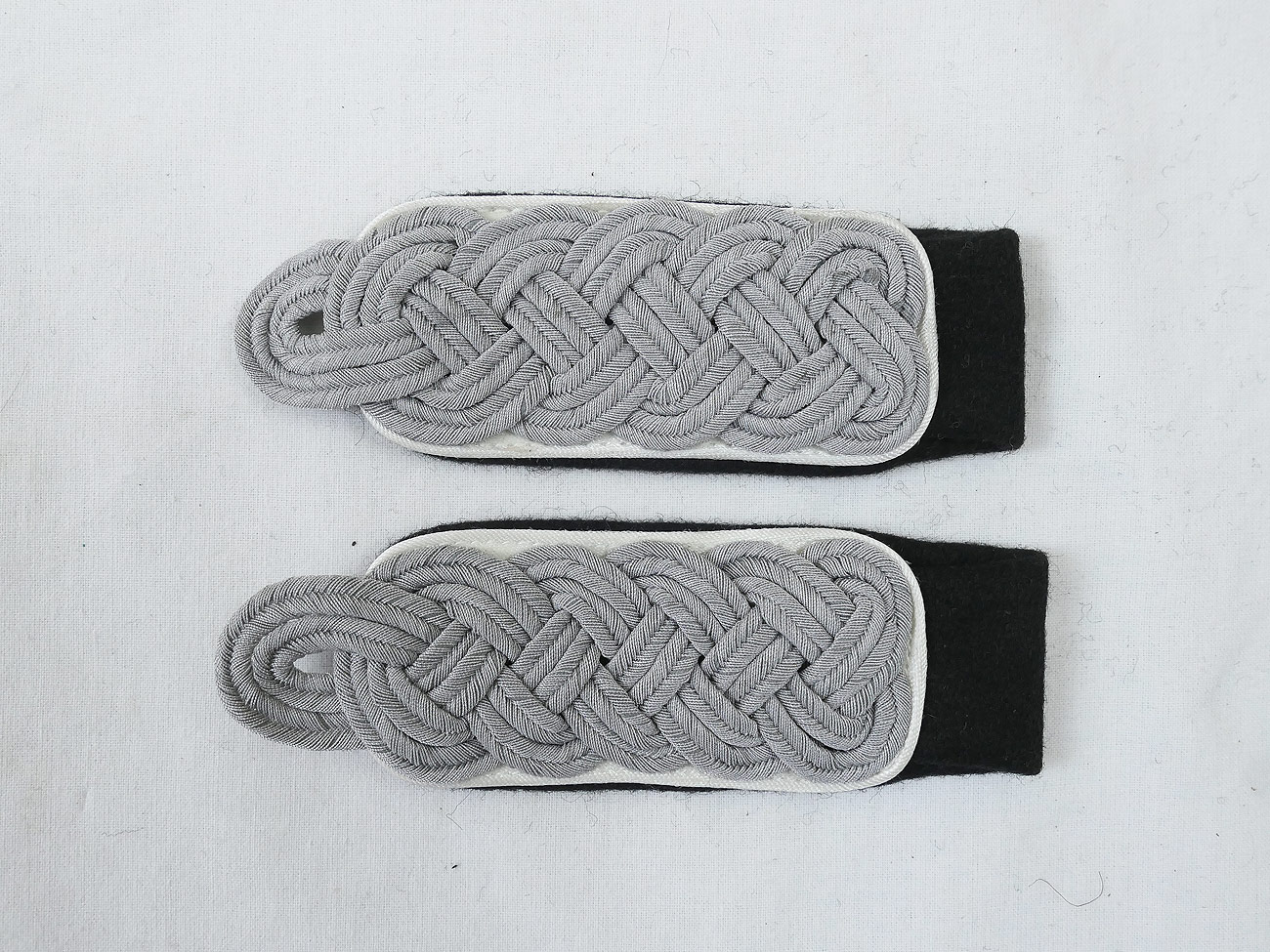 Pair of epaulettes Weapons Elite Infantry Major to sew in Shoulderpieces
