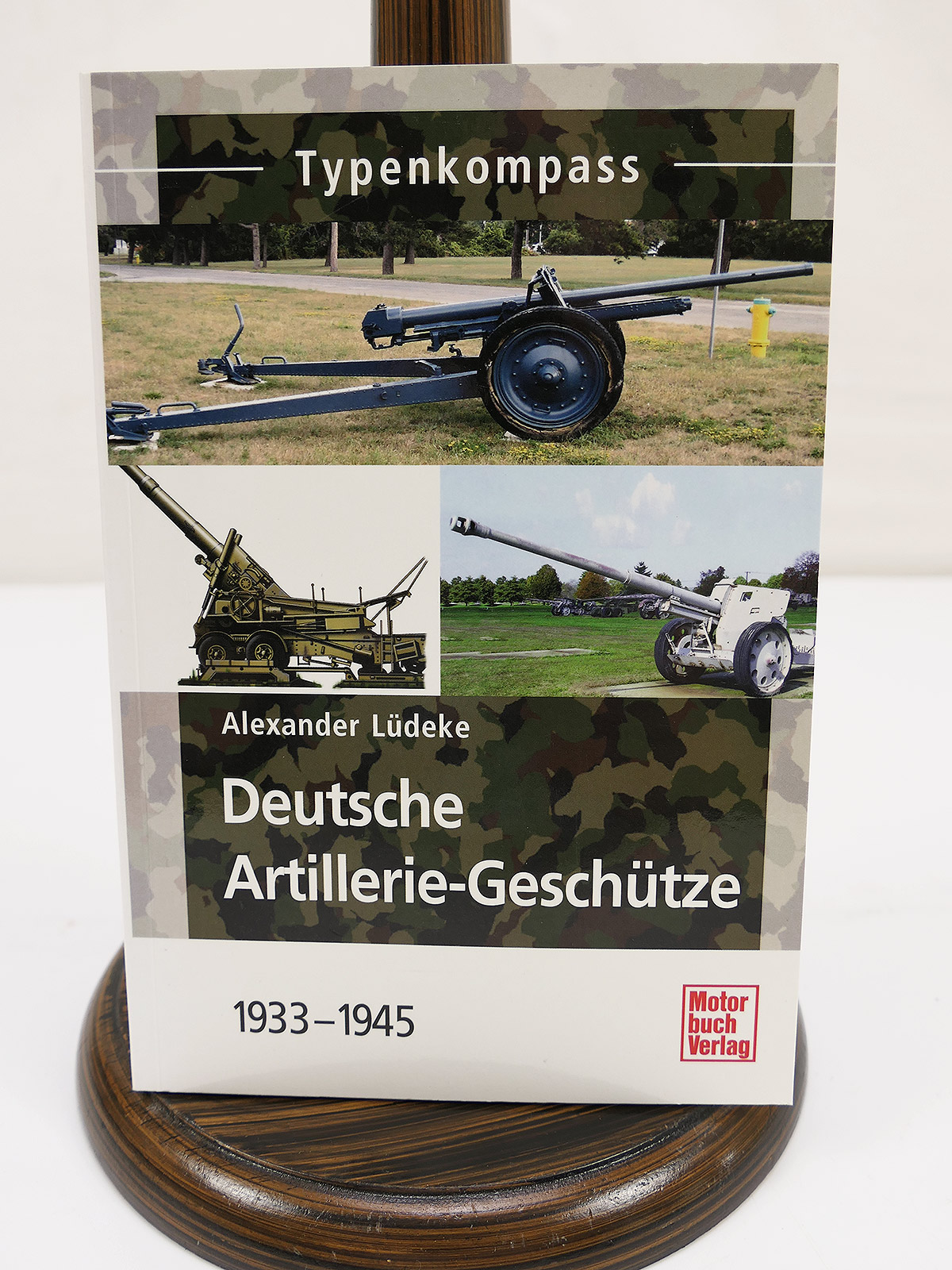 Book: *Typenkompass: German Artillery Pieces 1933–1945* by Alexander Lüdeke, published by Motorbuchverlag, COLLECTION 
