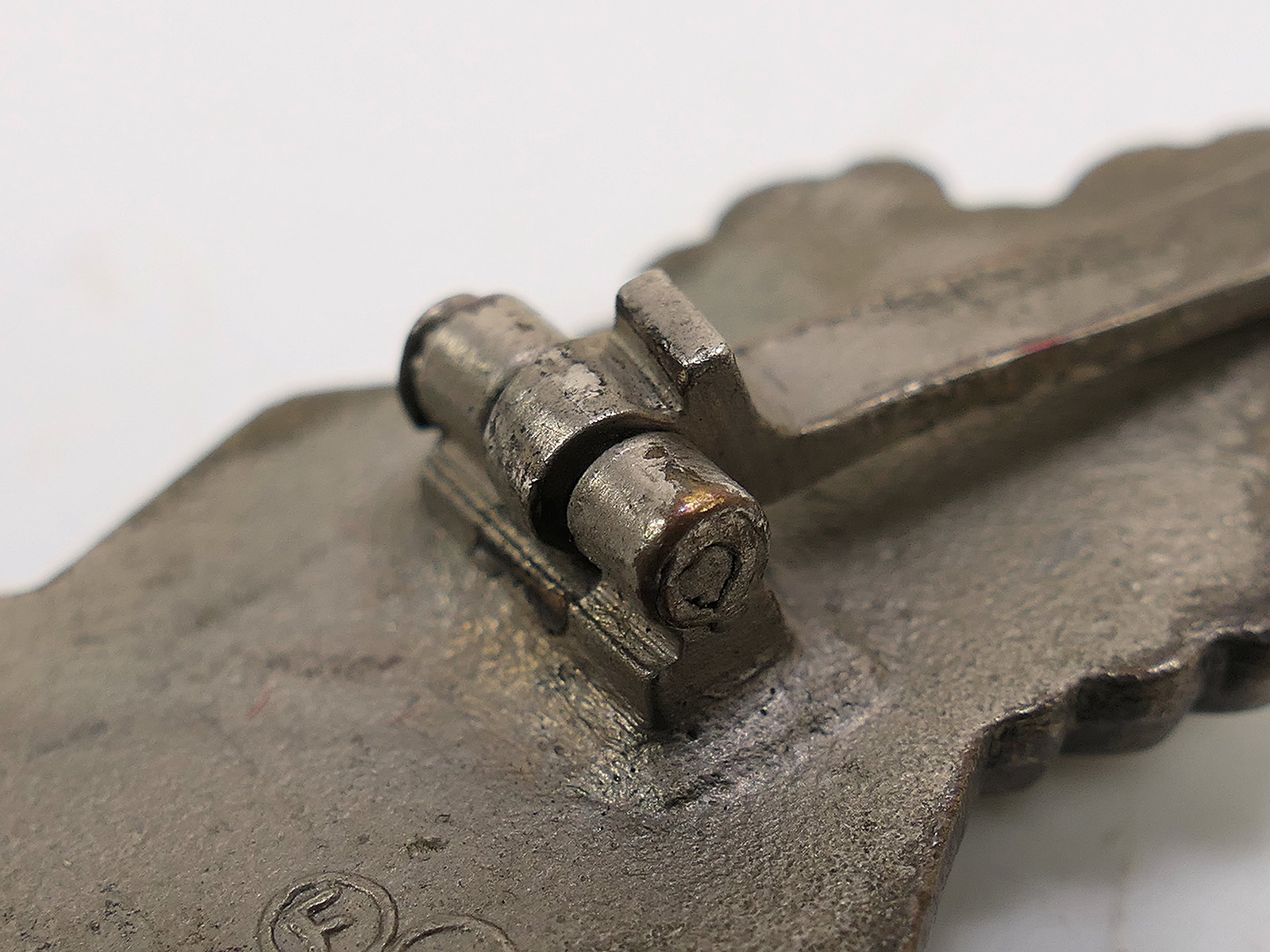 Wehrmacht Original Close Combat Clasp, Silver Class, FLL Peekhaus Berlin
